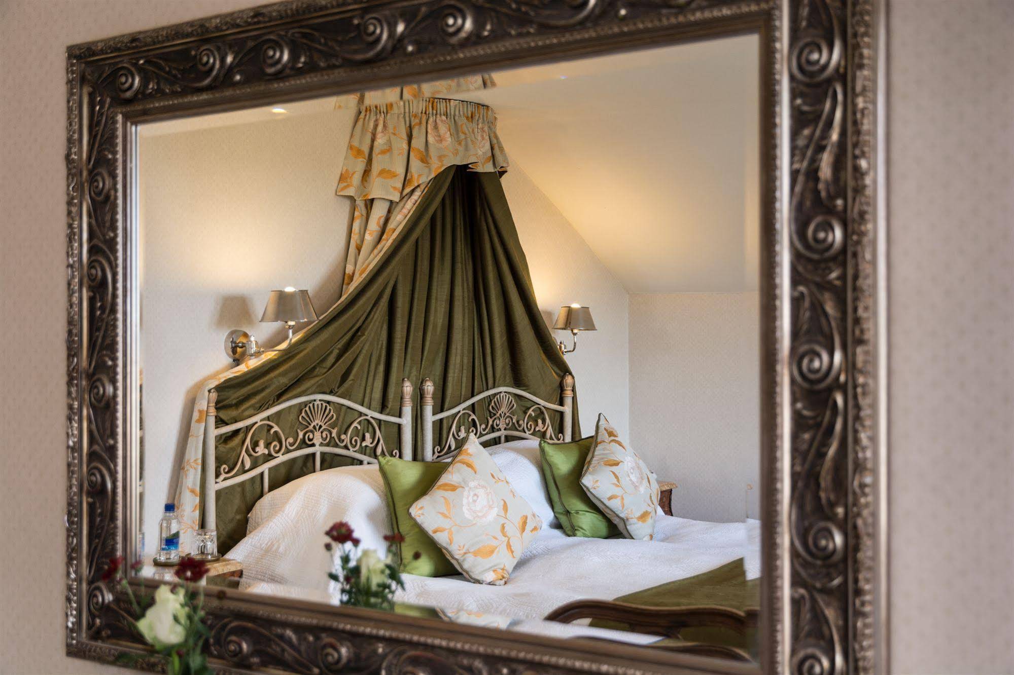 Apsley House Hotel