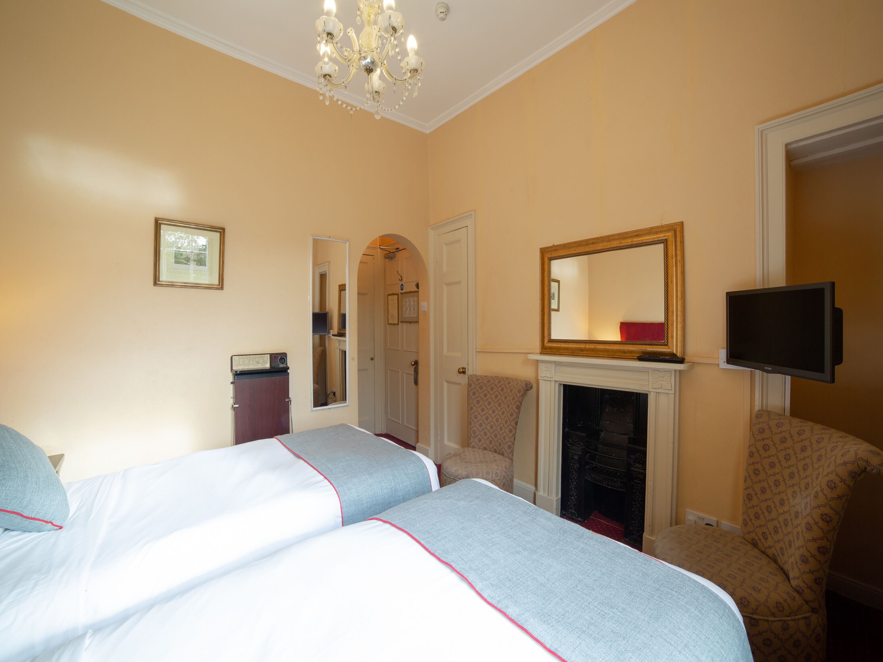 OYO Bailbrook Lodge, Bath