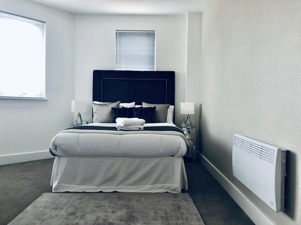 Snapos Luxury Serviced Apartments Meridian House Bedford