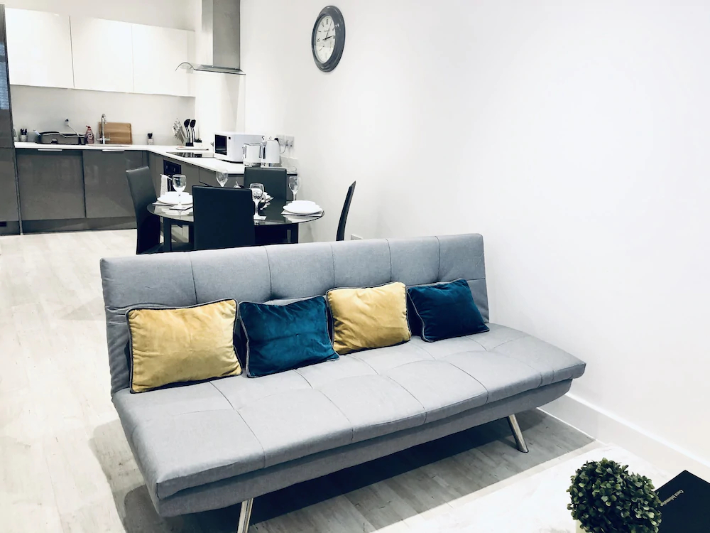 Snapos Luxury Serviced Apartments Meridian House Bedford