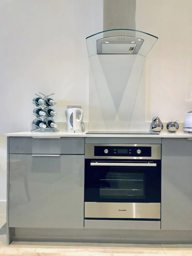 Snapos Luxury Serviced Apartments Meridian House Bedford