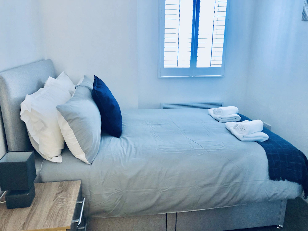 Snapos Luxury Serviced Apartments Meridian House Bedford