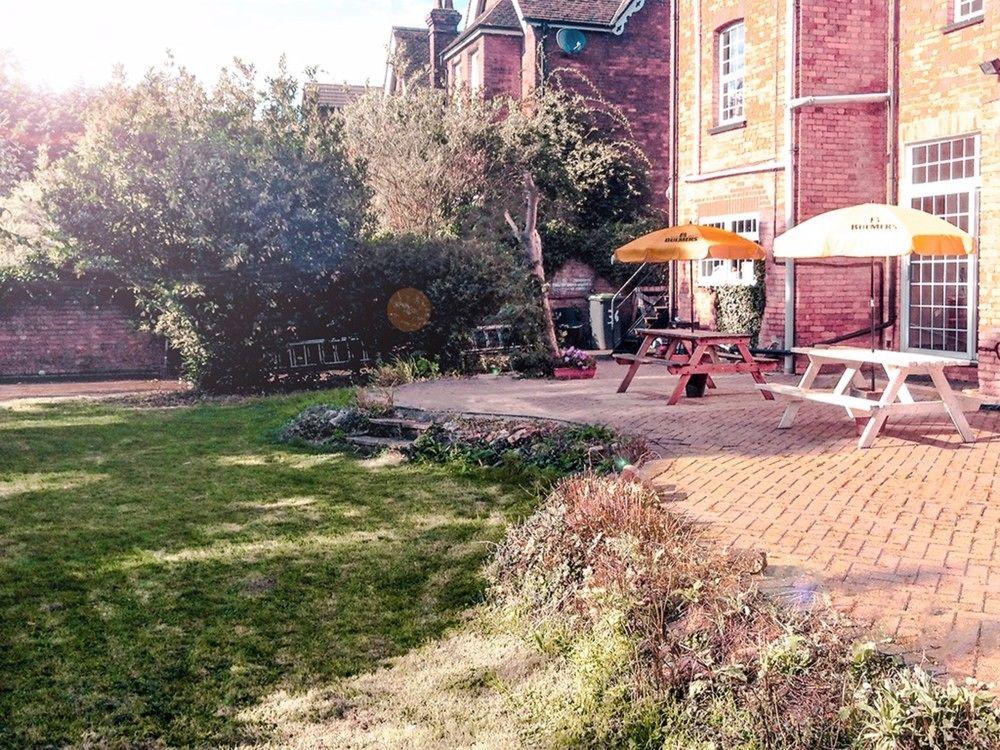 Tennyson House Hotel