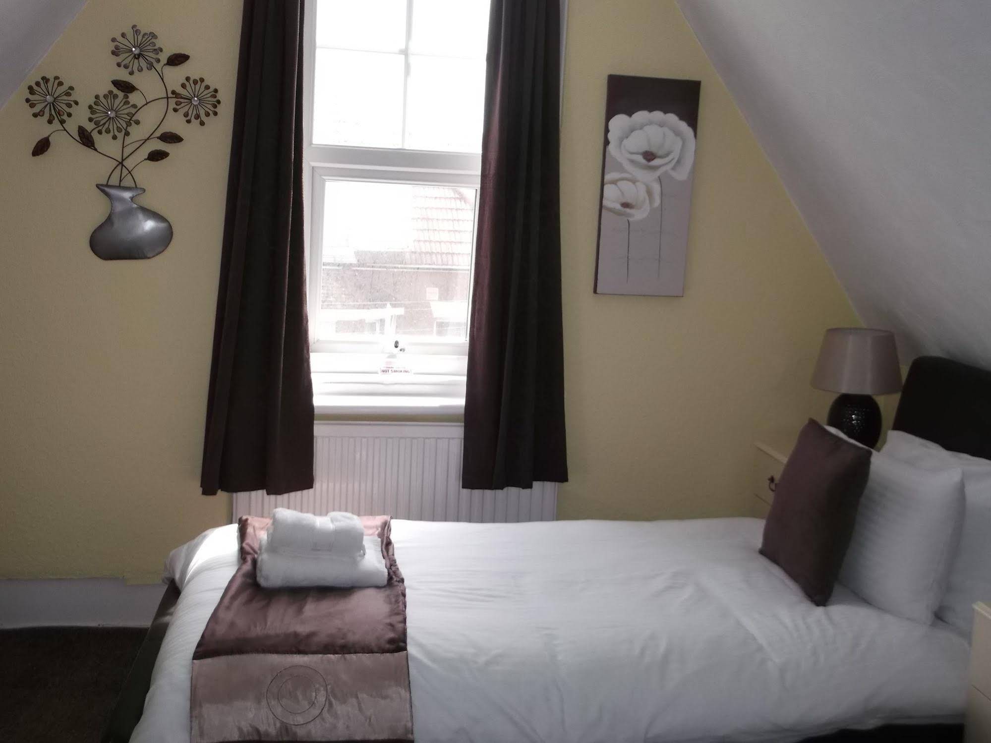 Park Lodge Hotel