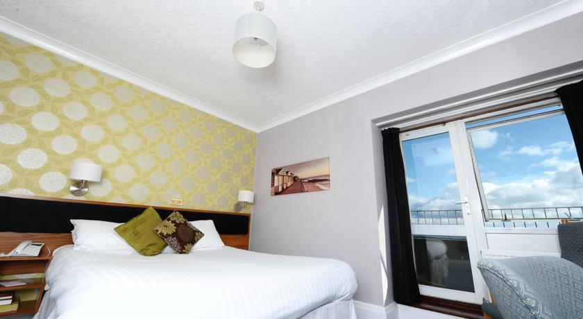 The Suncliff Hotel