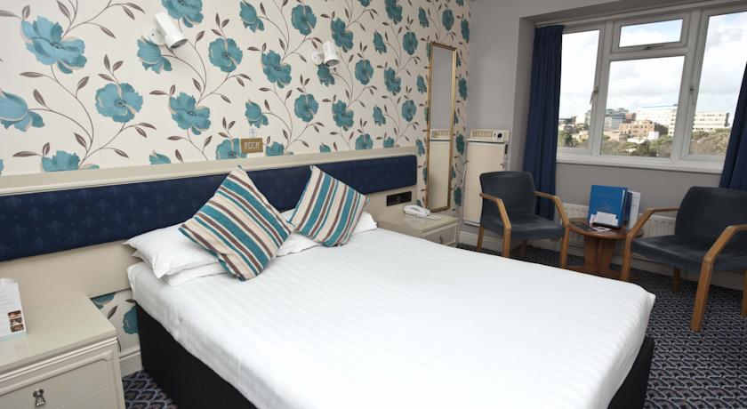 The Suncliff Hotel