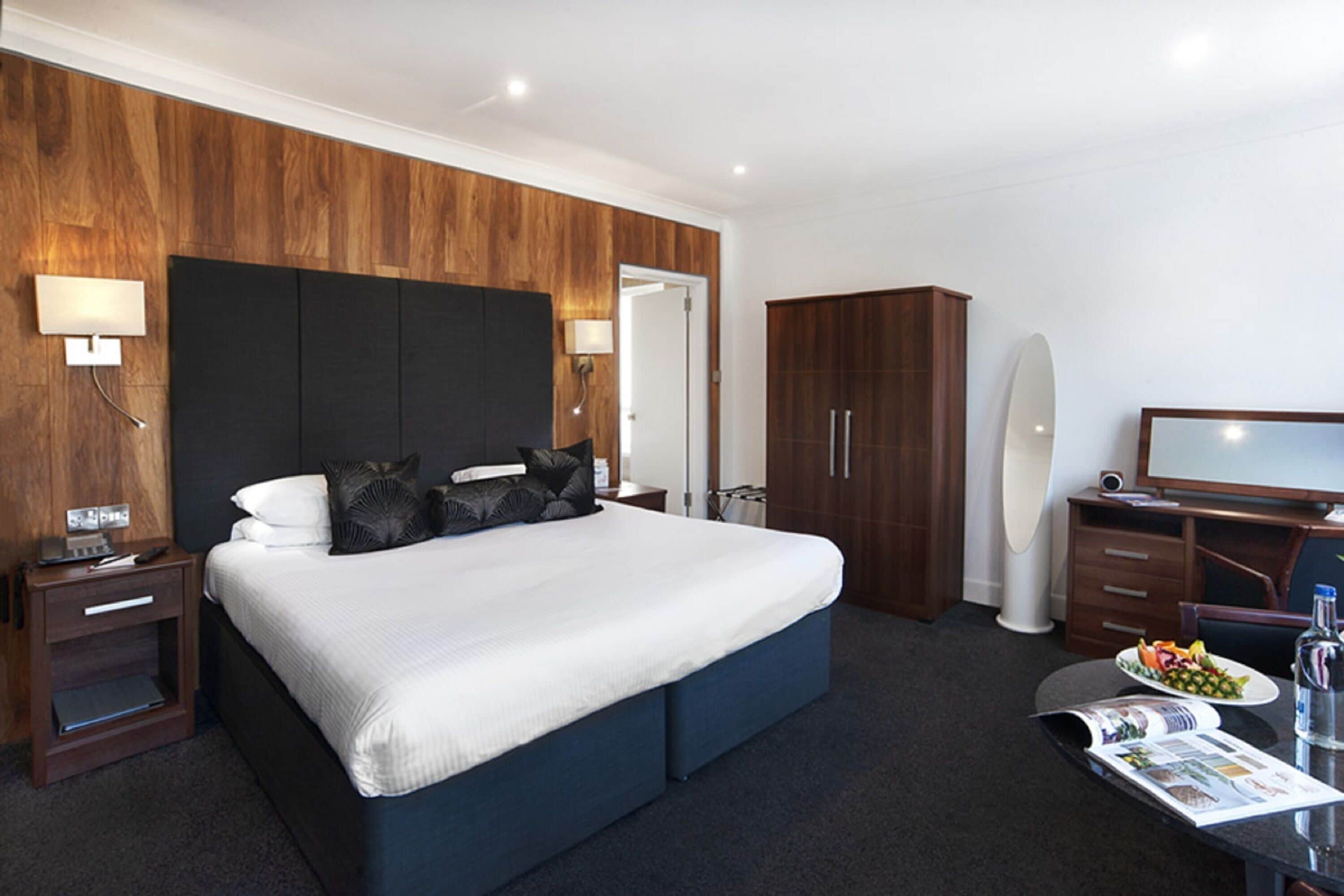 The Cumberland Hotel