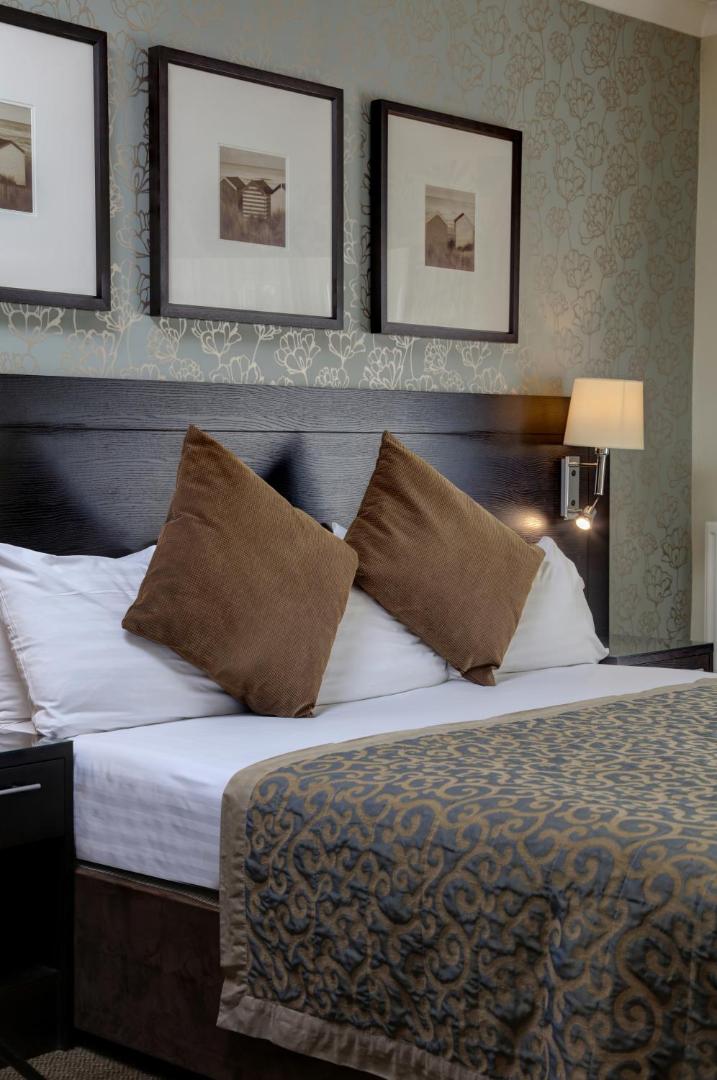 The Norfolk Royale Hotel