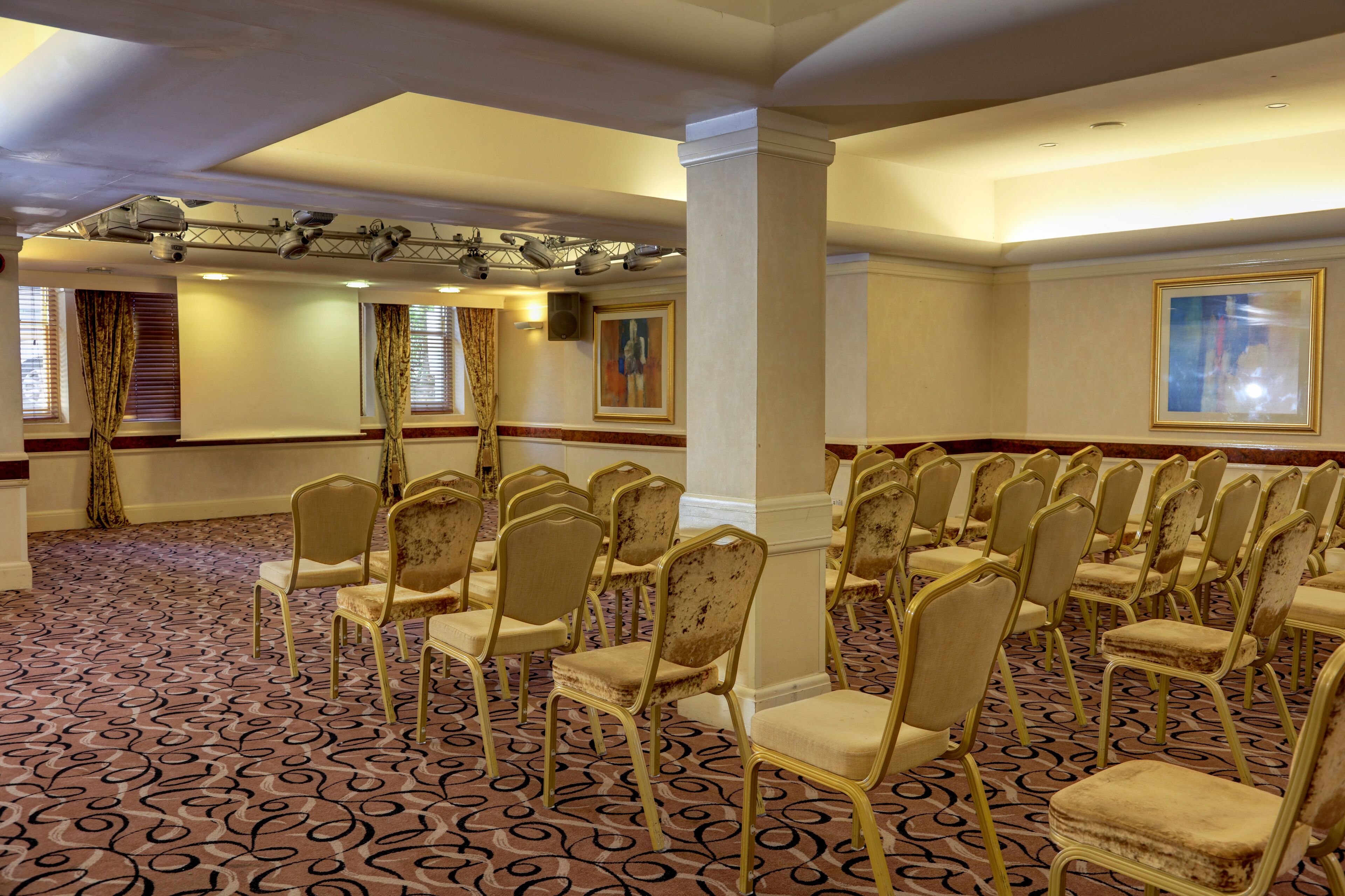 The Norfolk Royale Hotel