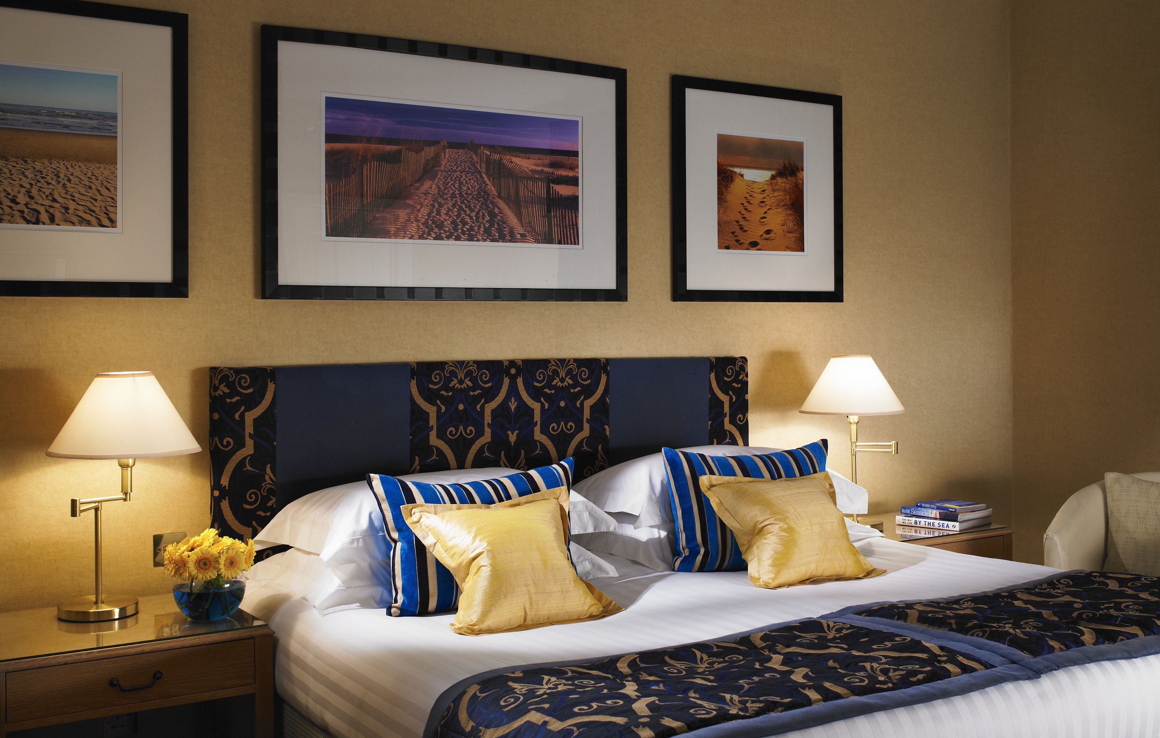 The Norfolk Royale Hotel