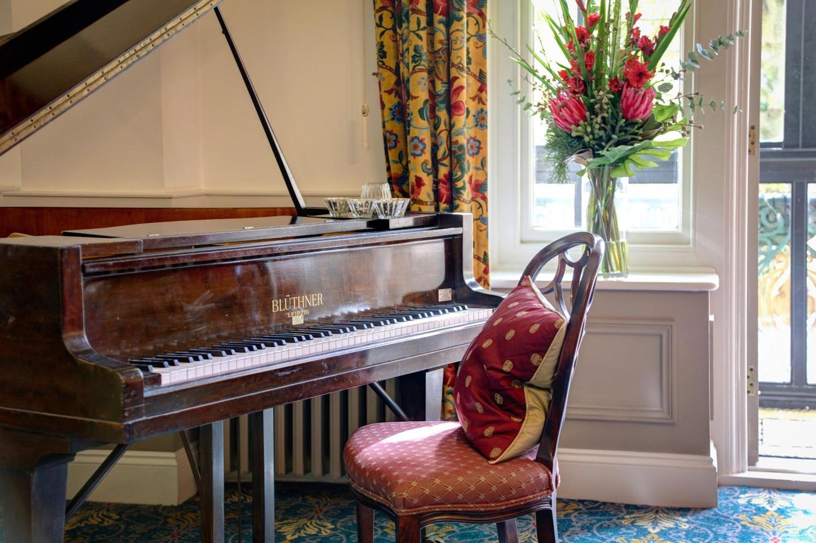 The Norfolk Royale Hotel