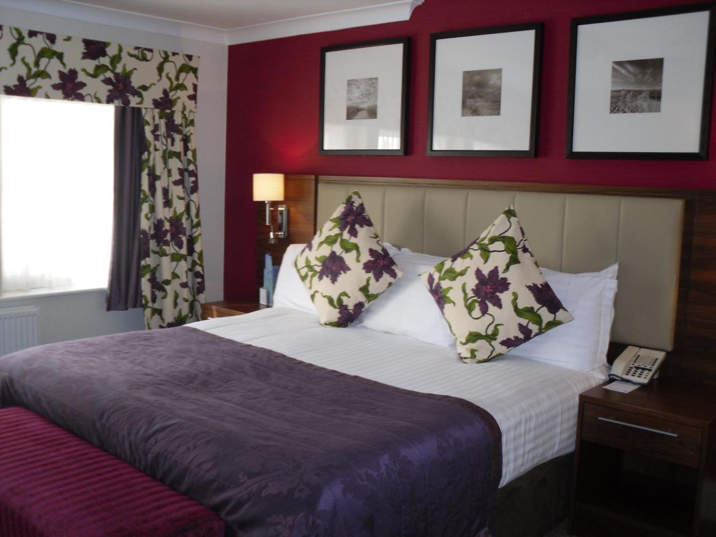 The Norfolk Royale Hotel