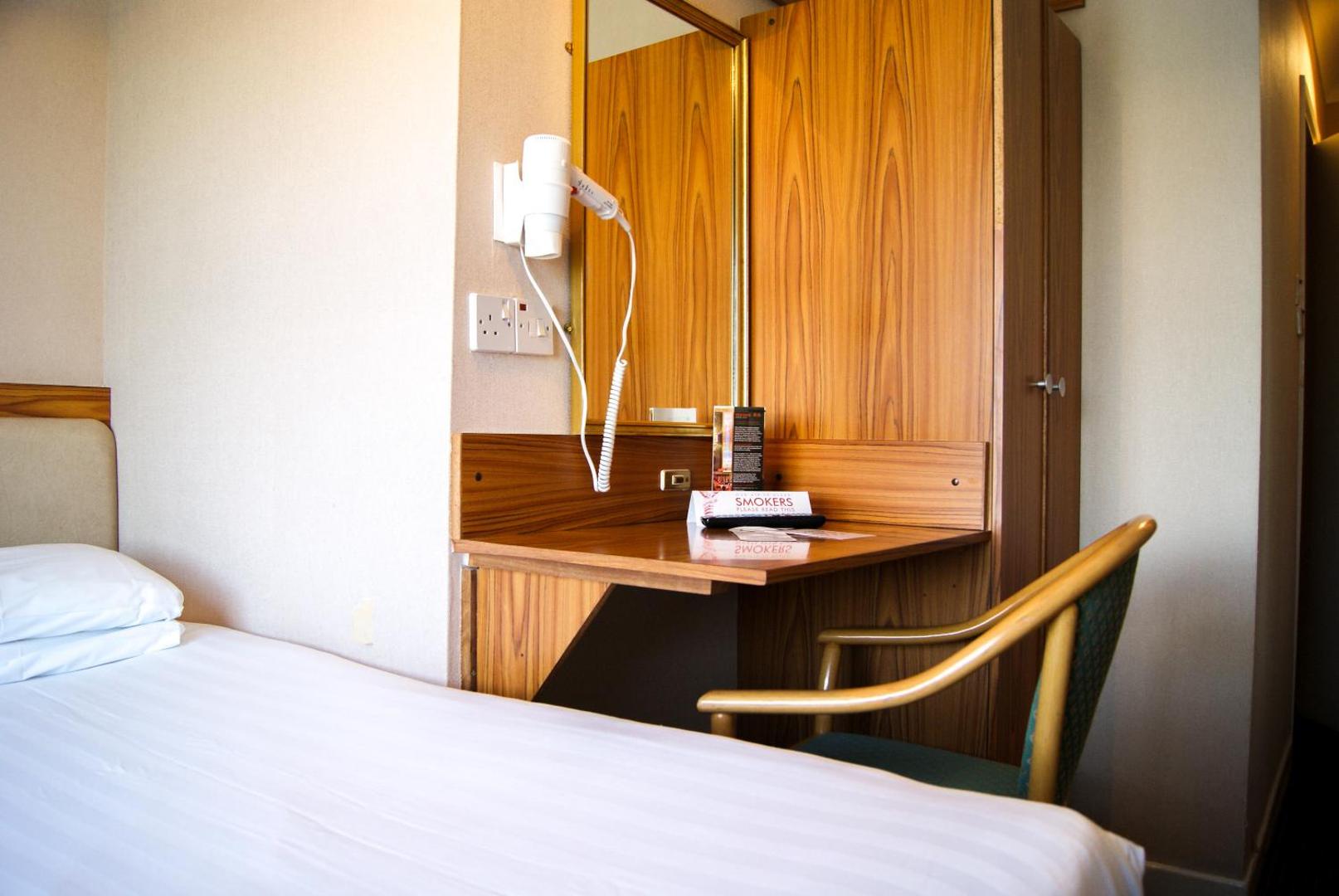 The Suncliff Hotel