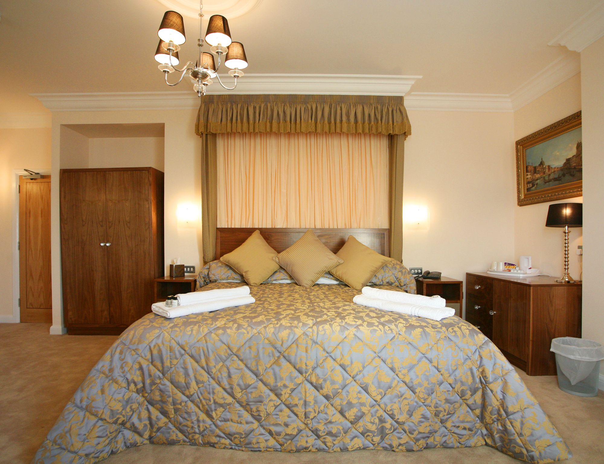 Legends Hotel Brighton & Hove