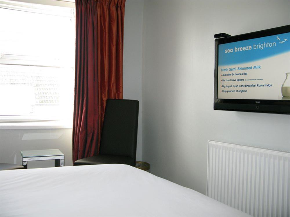 INNit Rooms Ocean Breeze
