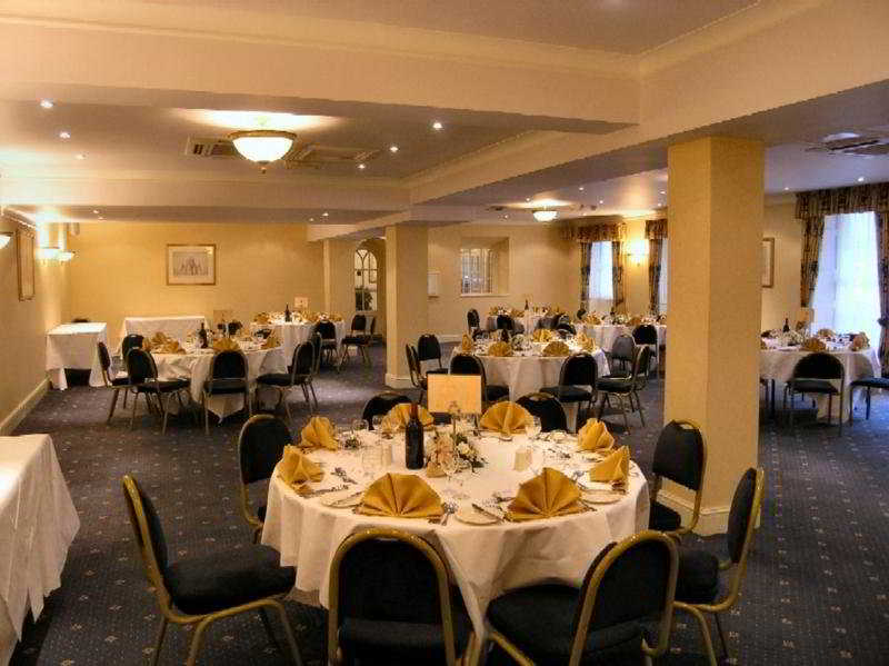 Arnos Manor