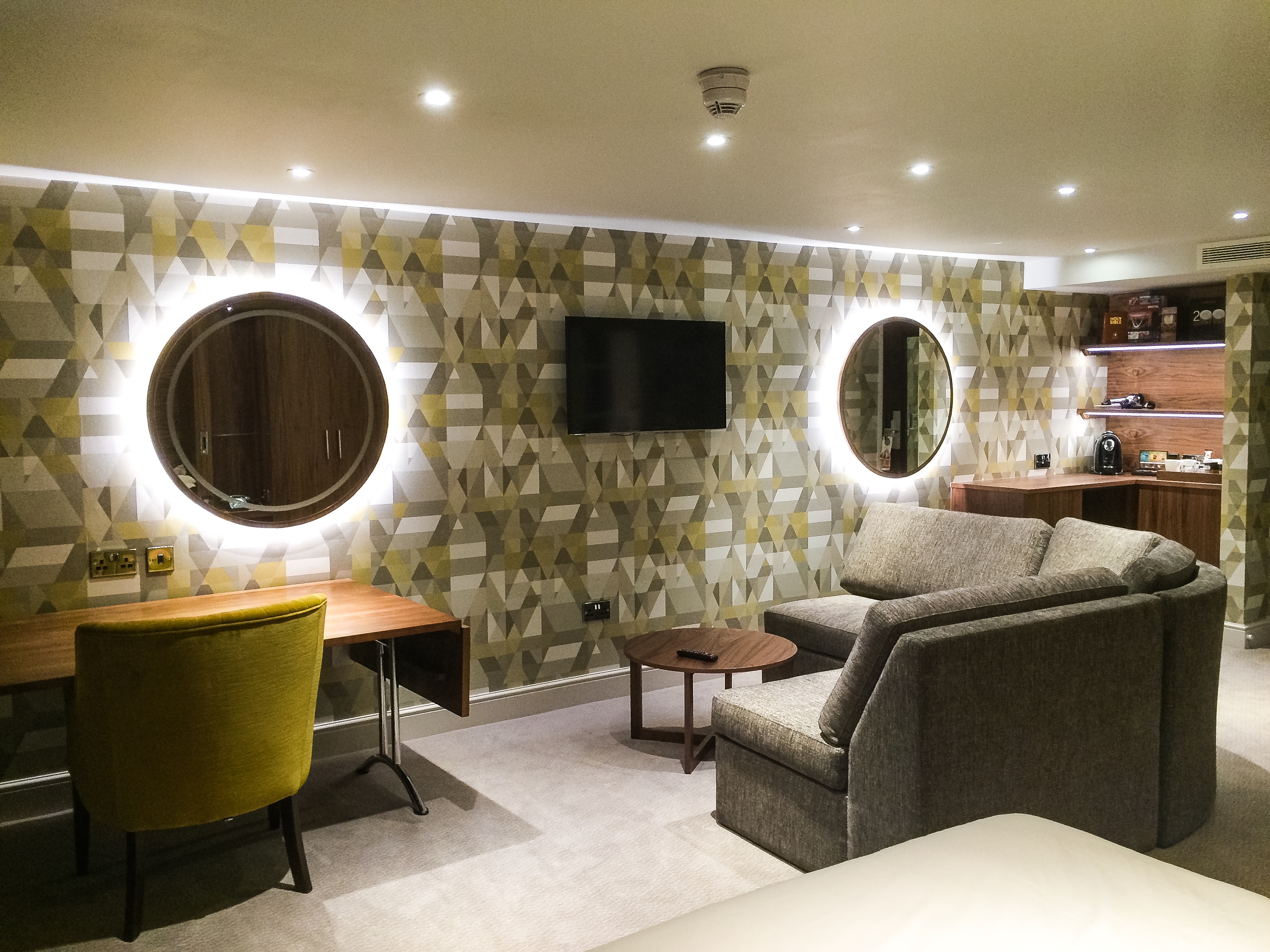 Aztec Hotel And Spa