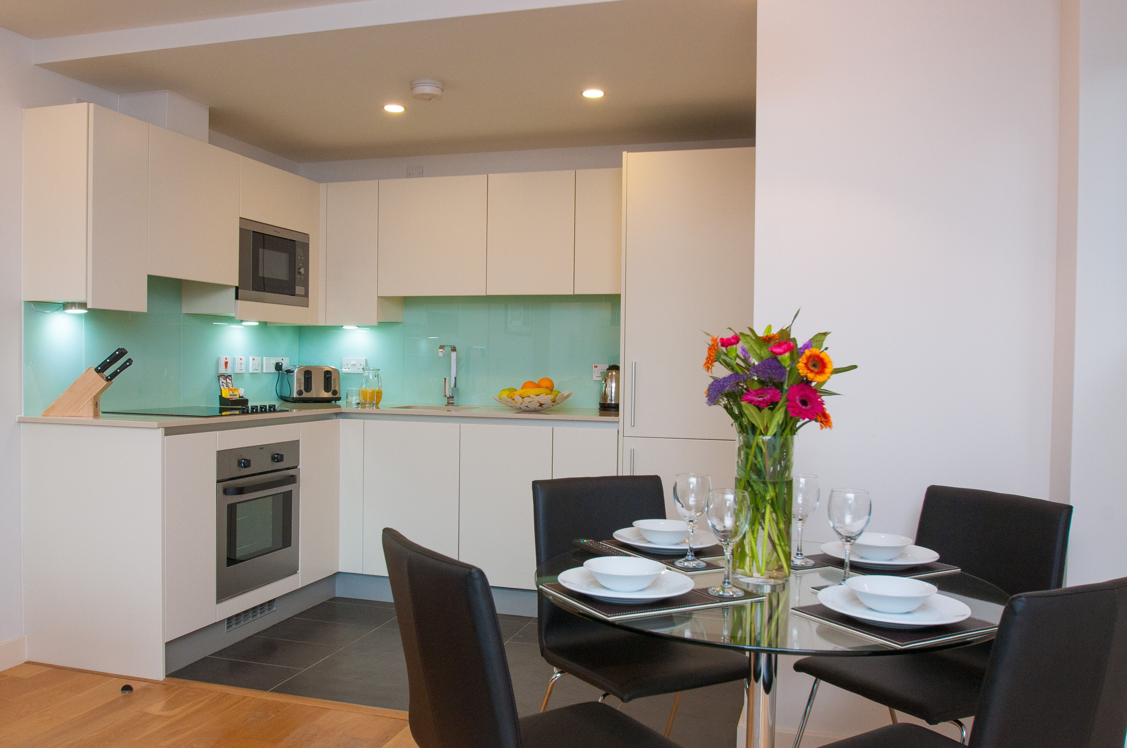 Cleyro Serviced Apartments - Finzels Reach