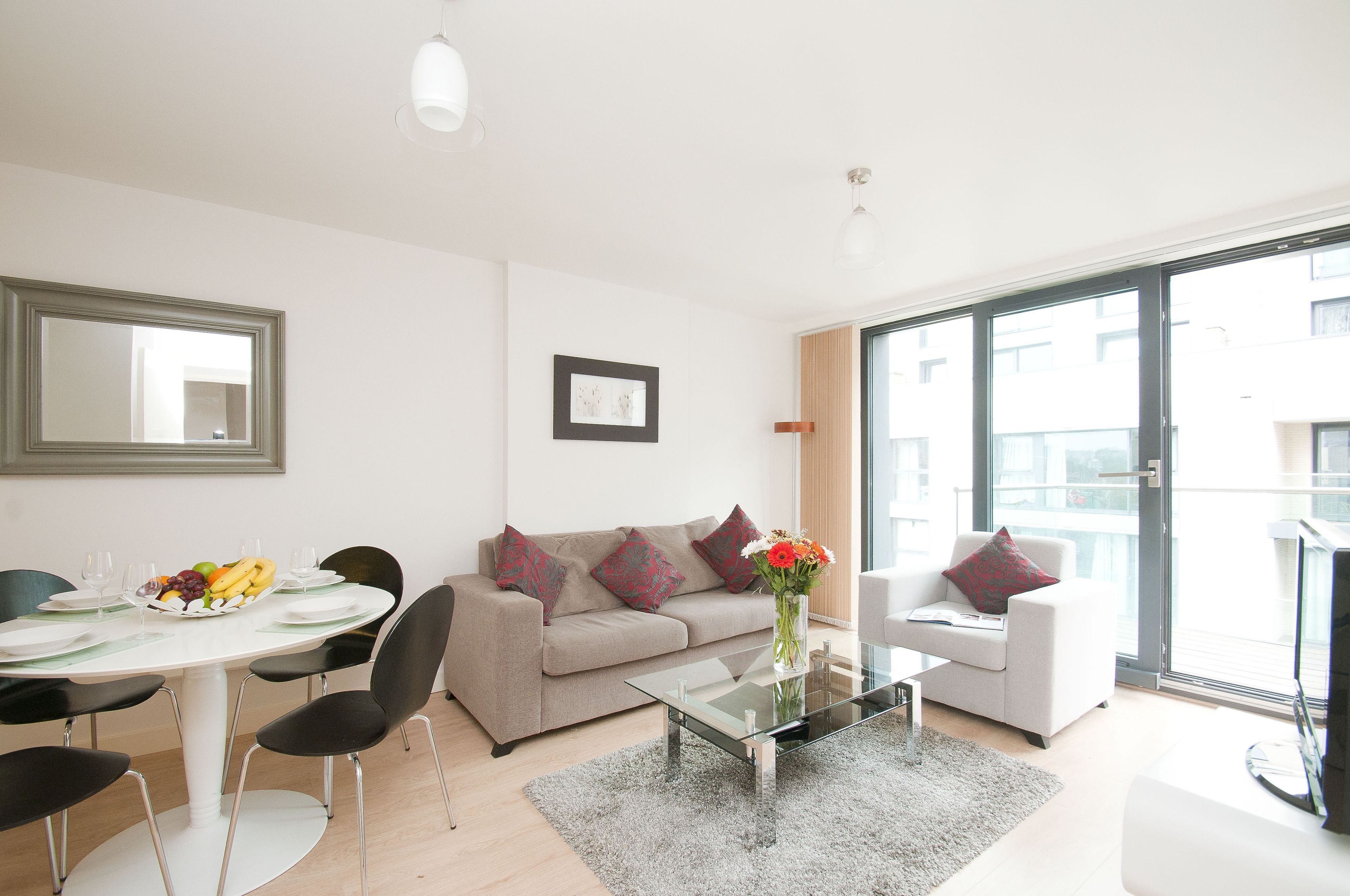 Cleyro Serviced Apartments - Finzels Reach