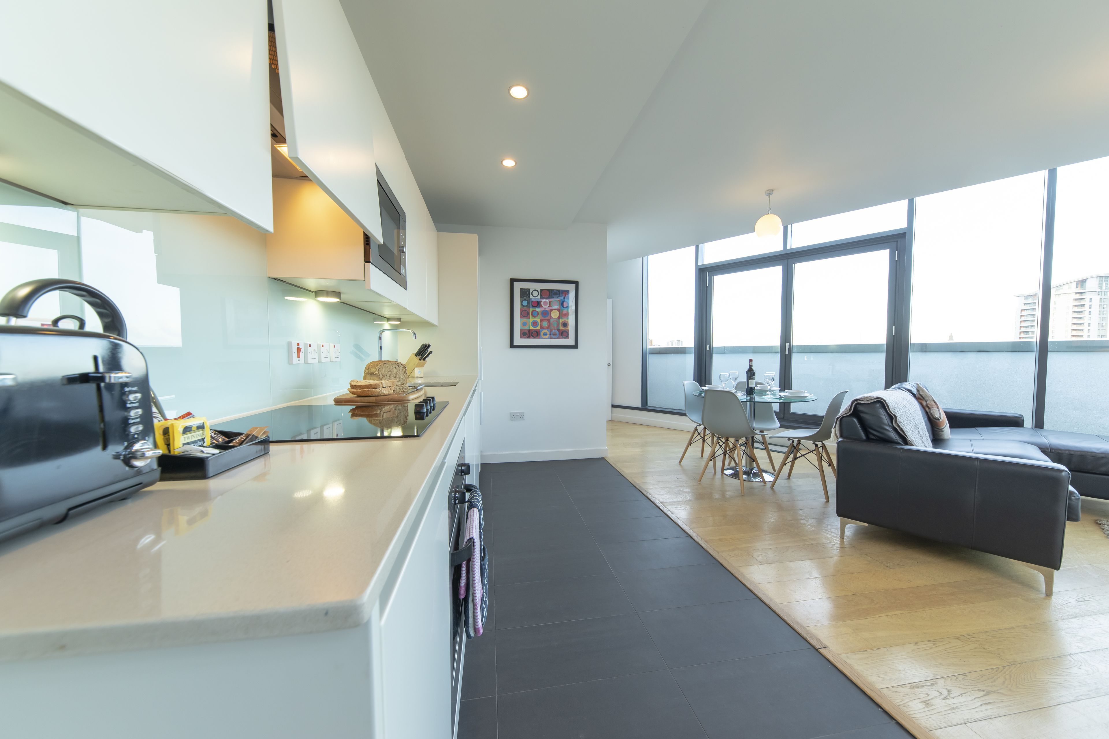 Cleyro Serviced Apartments - Finzels Reach