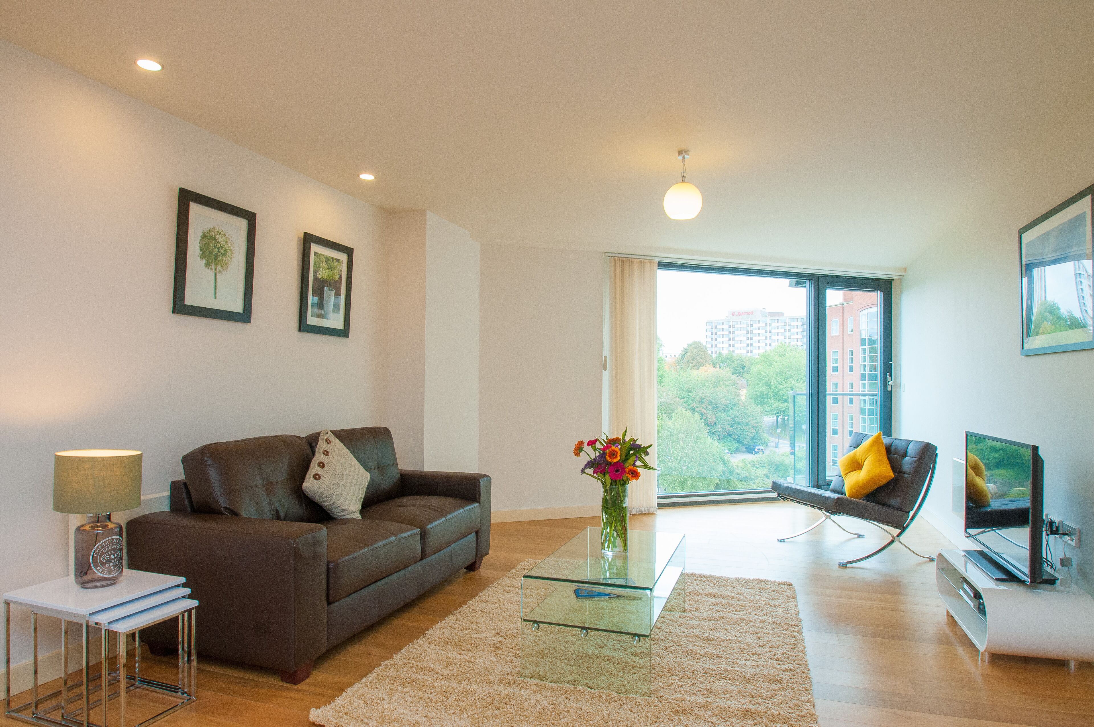 Cleyro Serviced Apartments - Finzels Reach