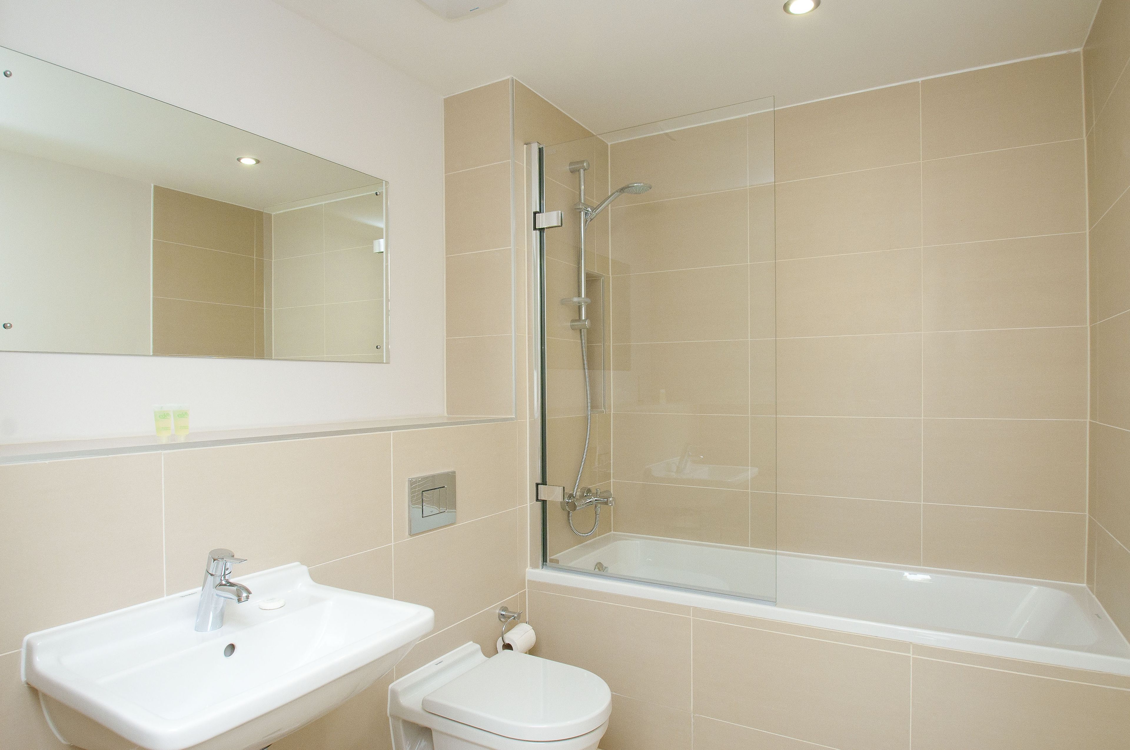 Cleyro Serviced Apartments - Finzels Reach