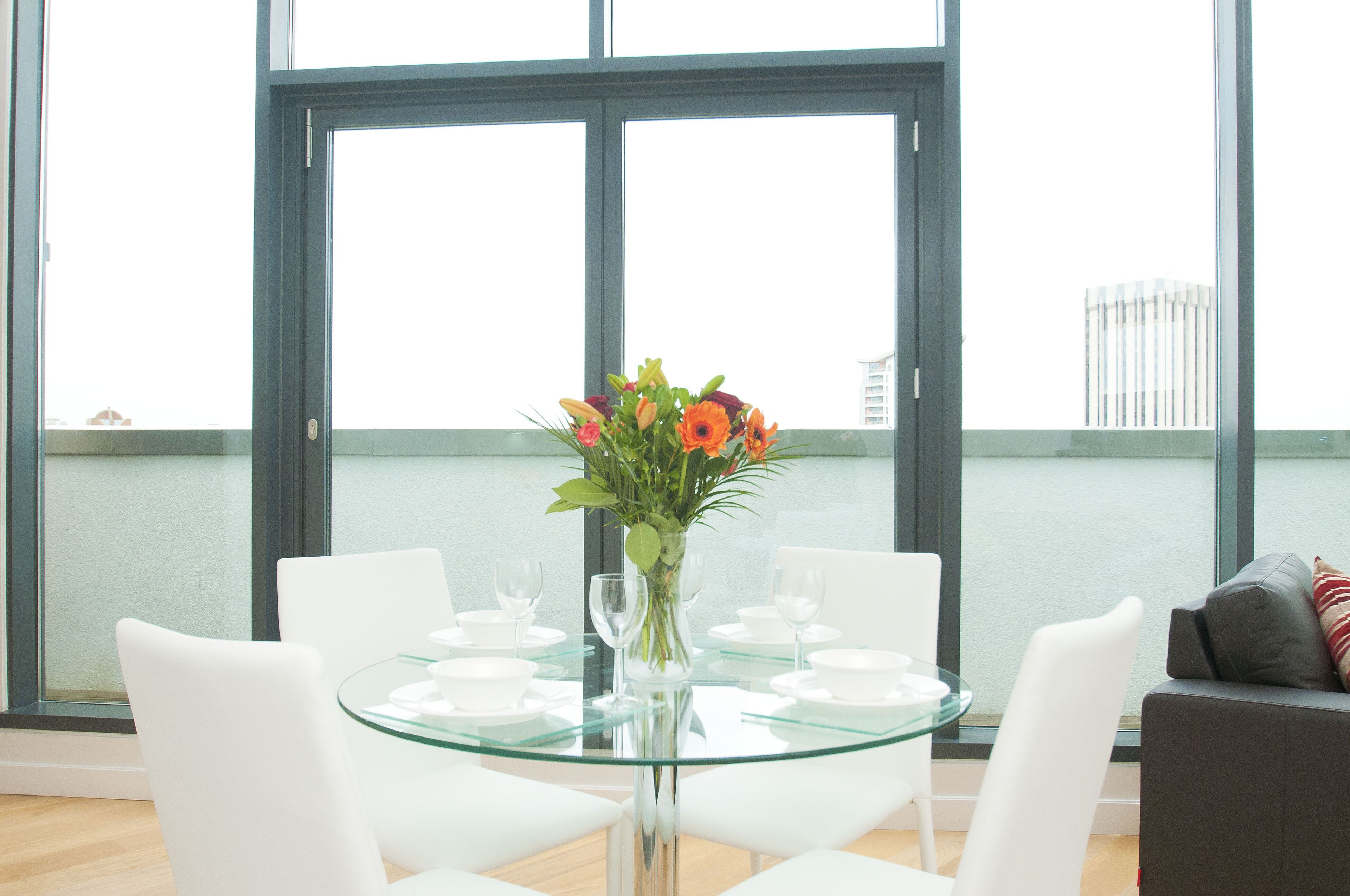 Cleyro Serviced Apartments - Finzels Reach