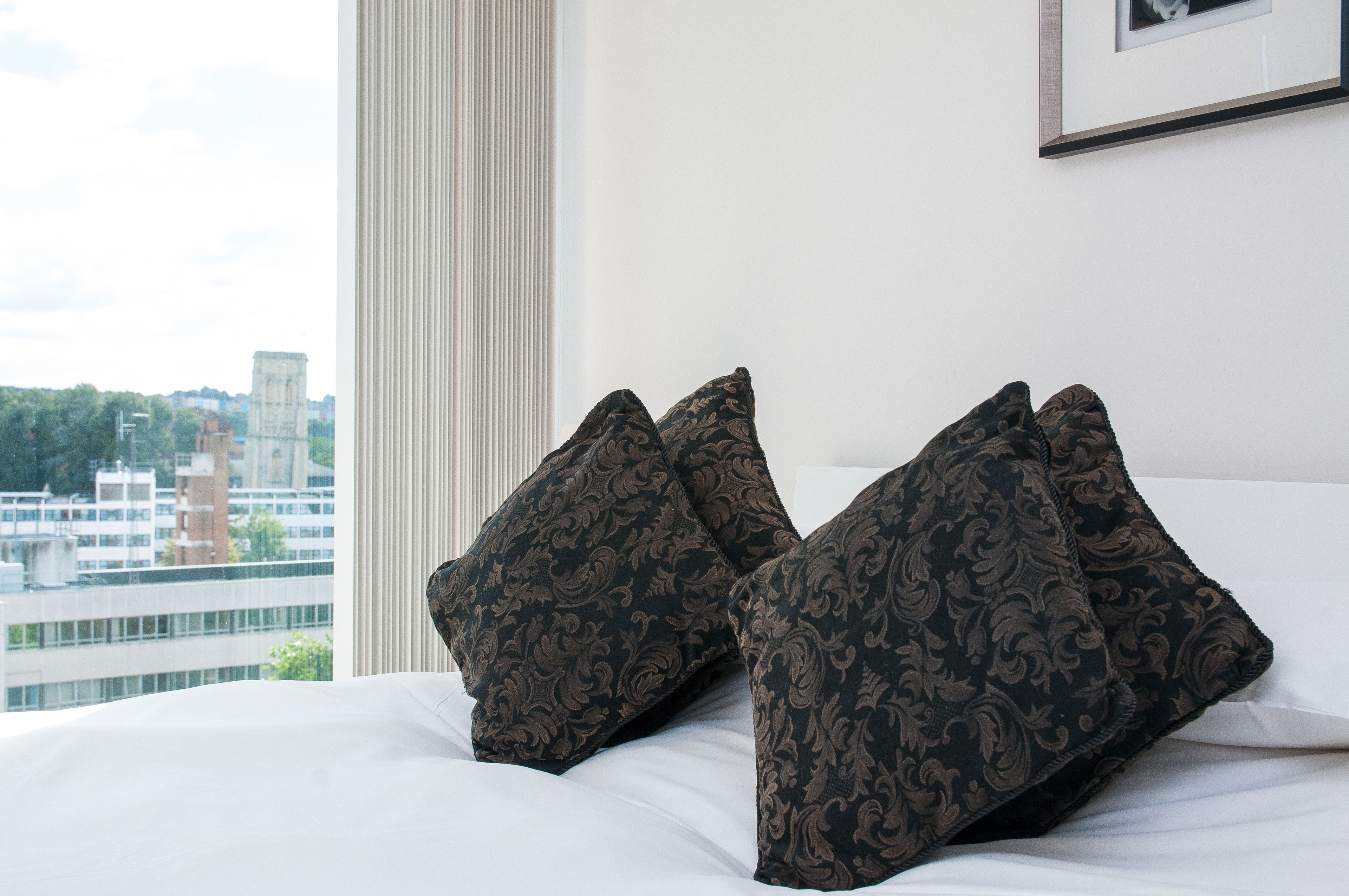 Cleyro Serviced Apartments - Finzels Reach