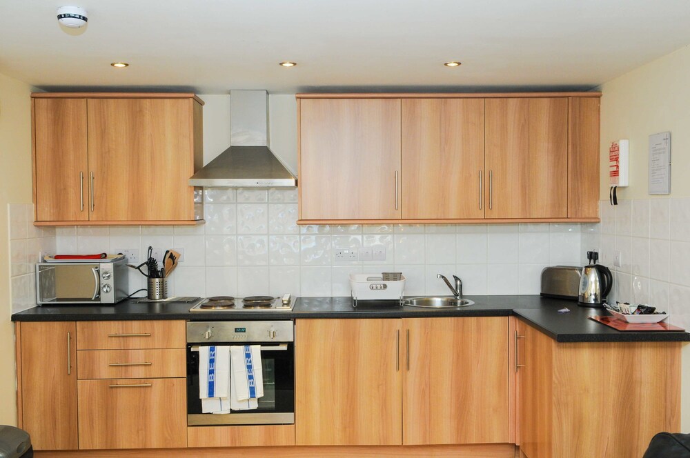 Cotham Apartments