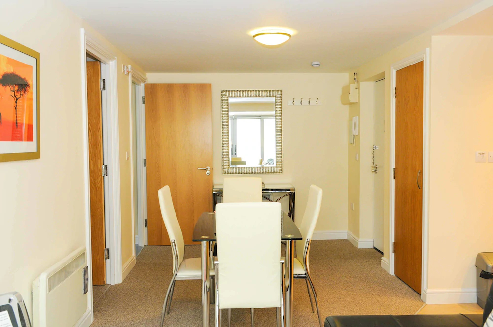Cotham Apartments