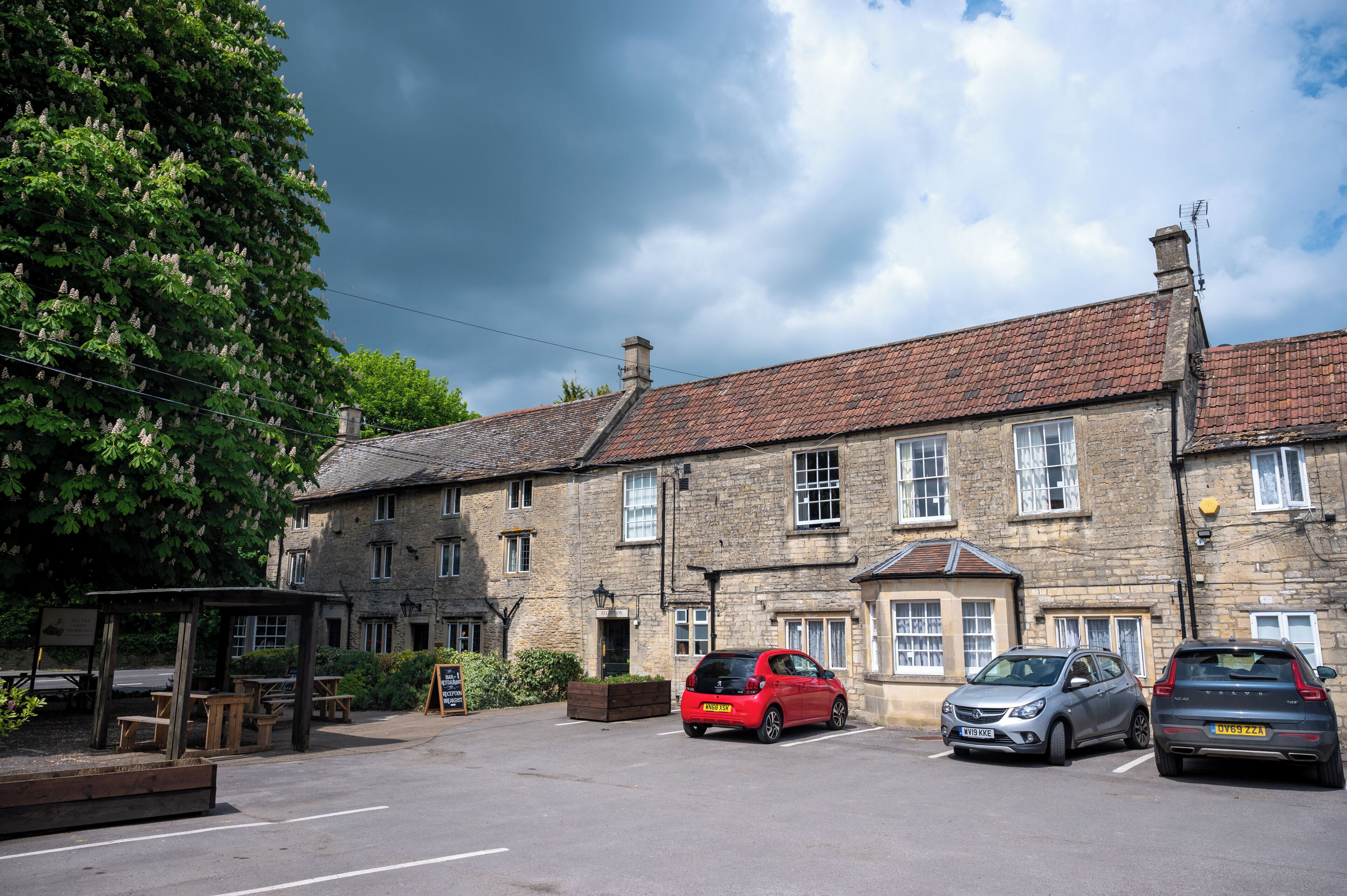Cross Hands Hotel