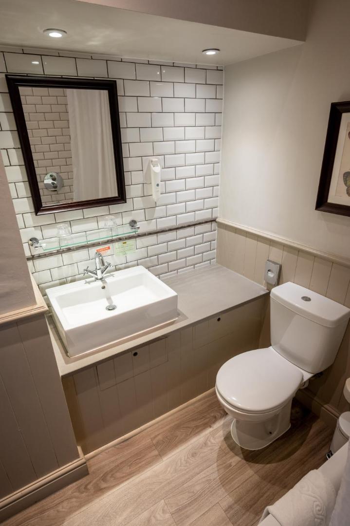 Cross Hands Hotel