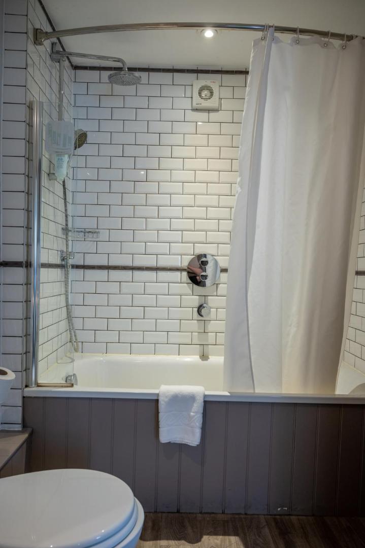 Cross Hands Hotel