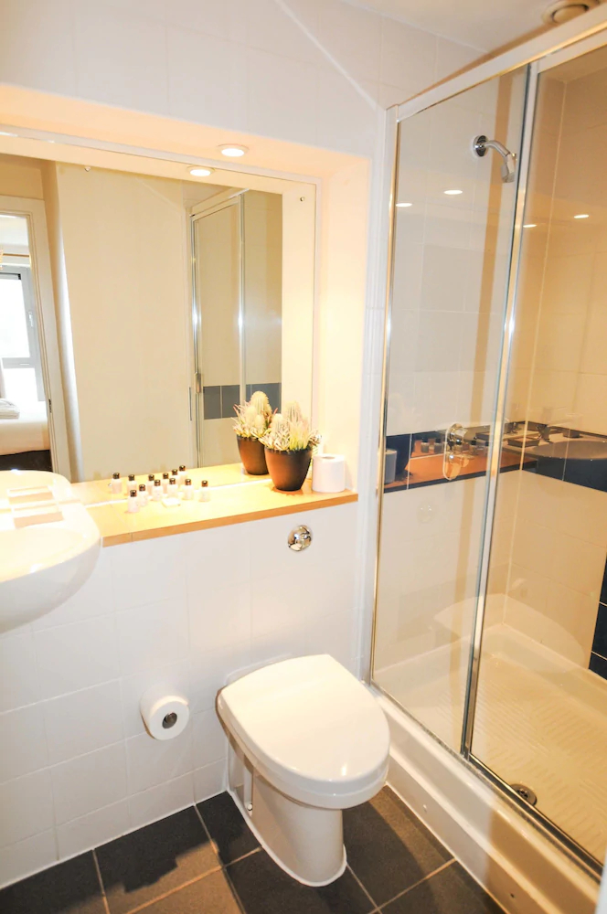 Your Stay Bristol Hamilton Court Apartments