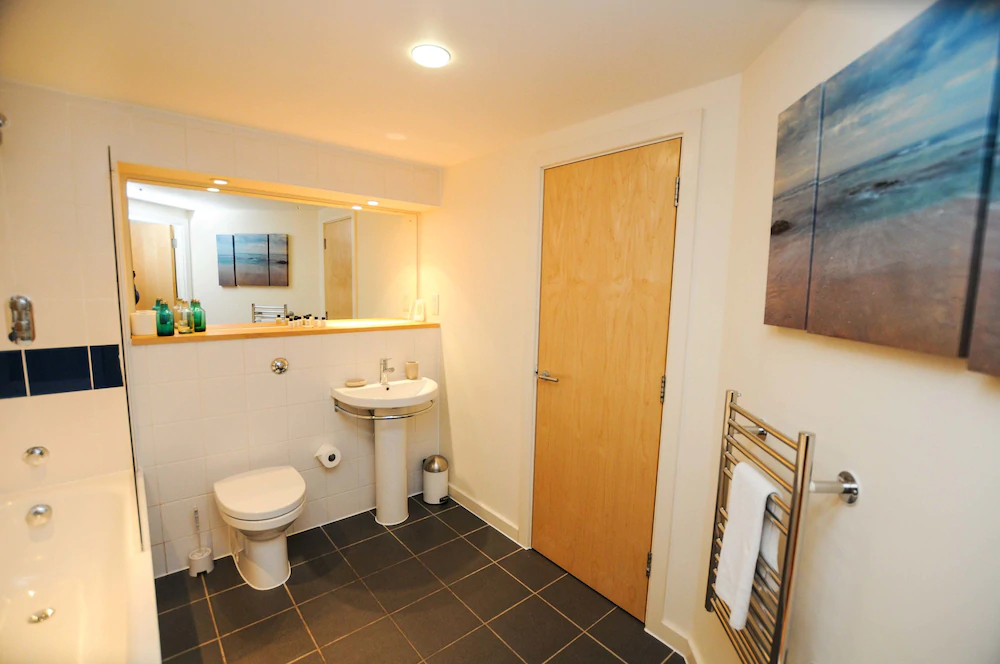 Your Stay Bristol Hamilton Court Apartments