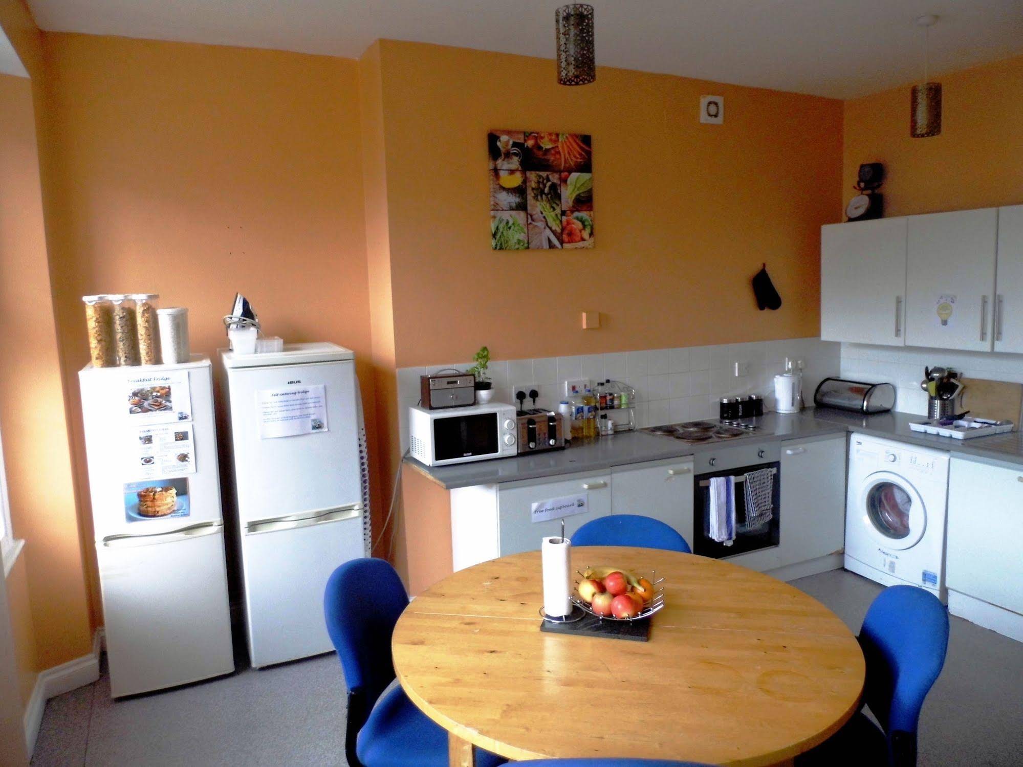 Homestay Bristol - Hostel