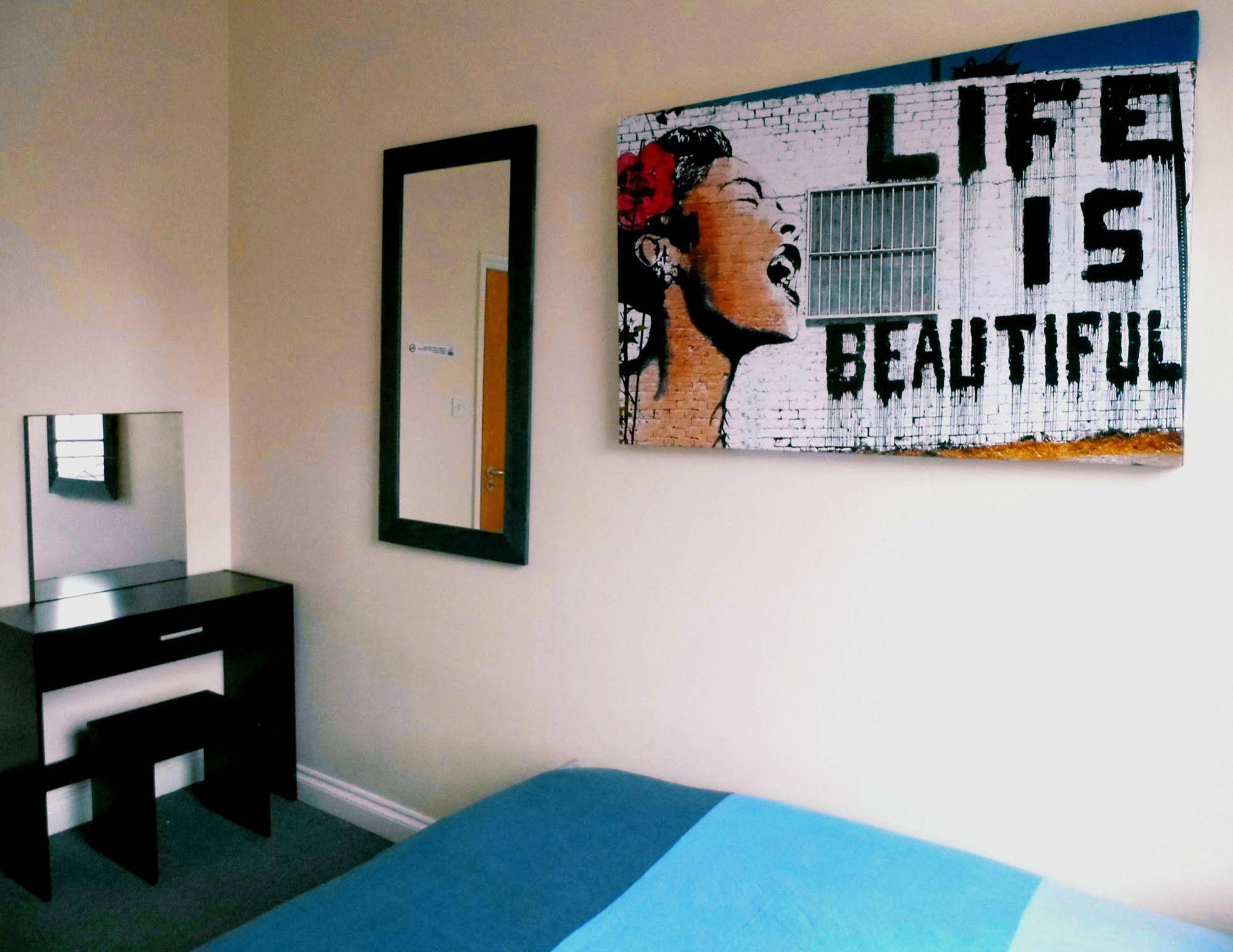 Homestay Bristol - Hostel
