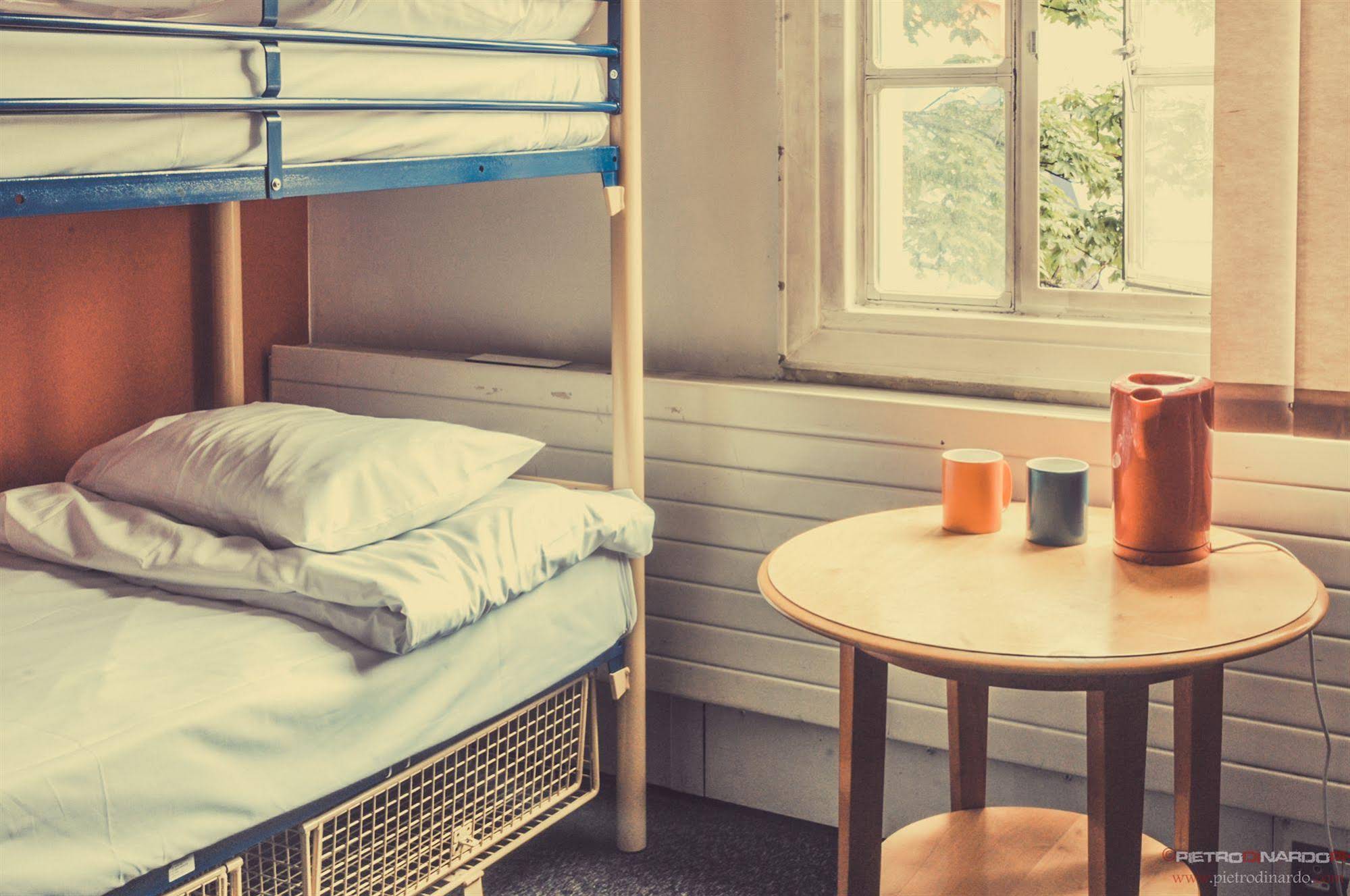 Rock n Bowl Hostel