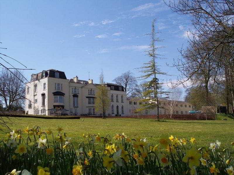 Winford Manor