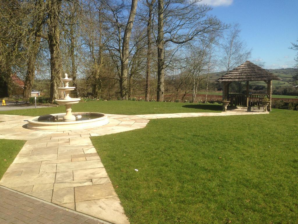 Winford Manor
