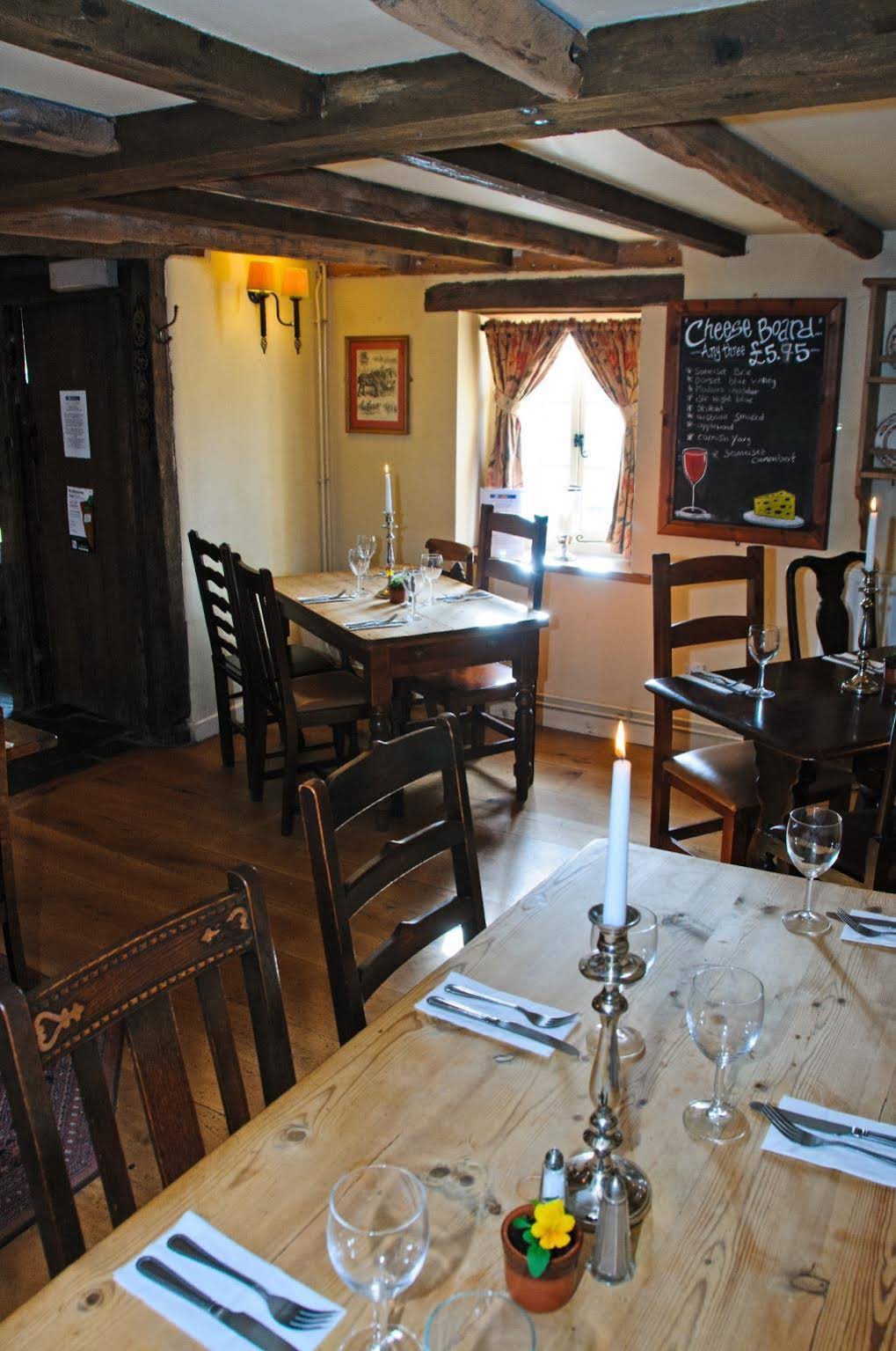 The Queen's Head