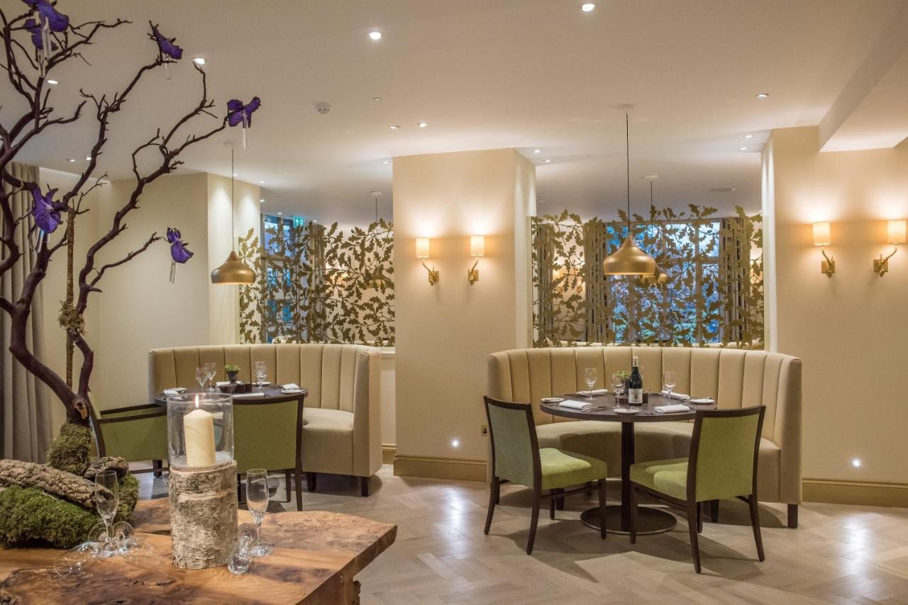 Careys Manor & SenSpa