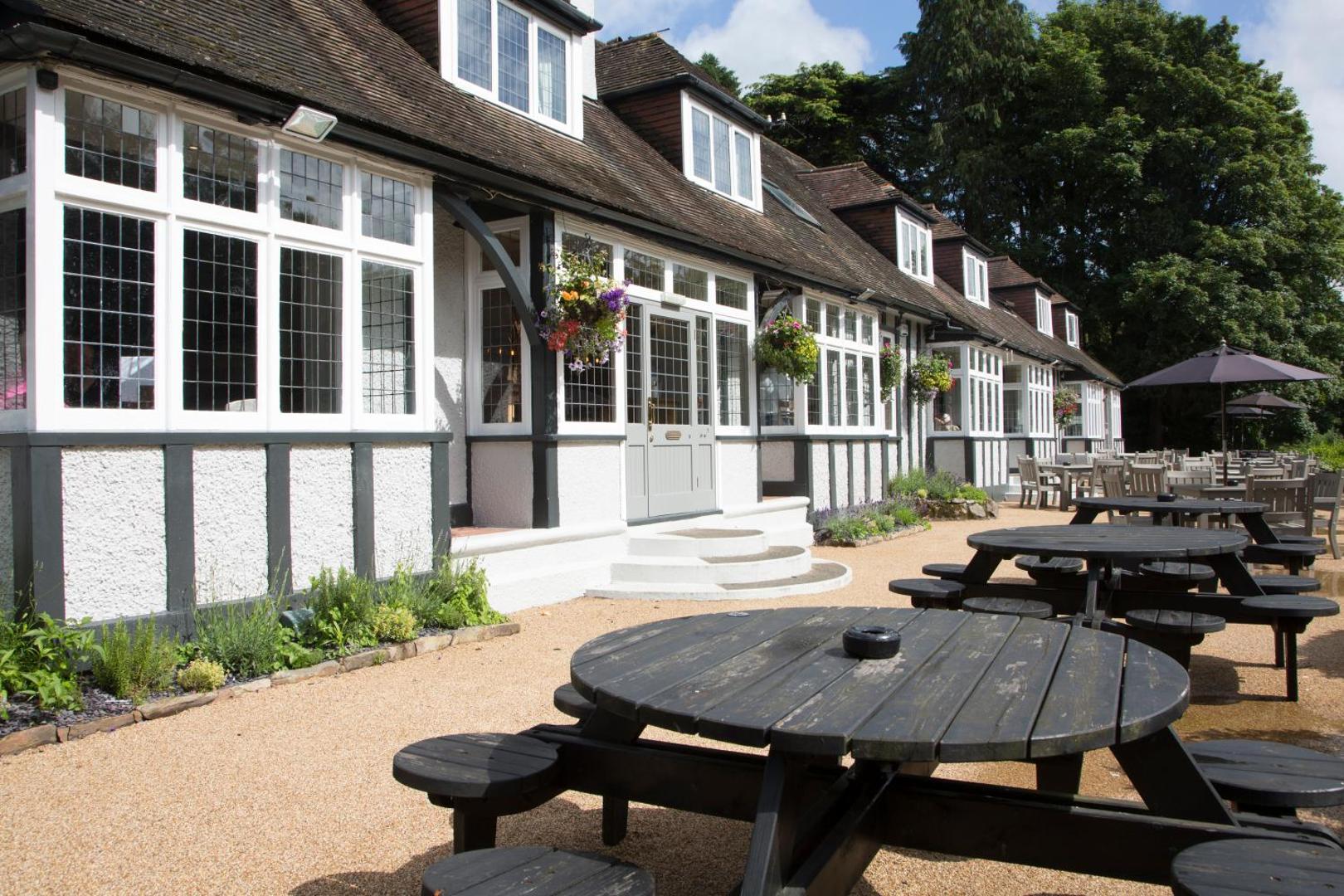 Dartbridge Inn