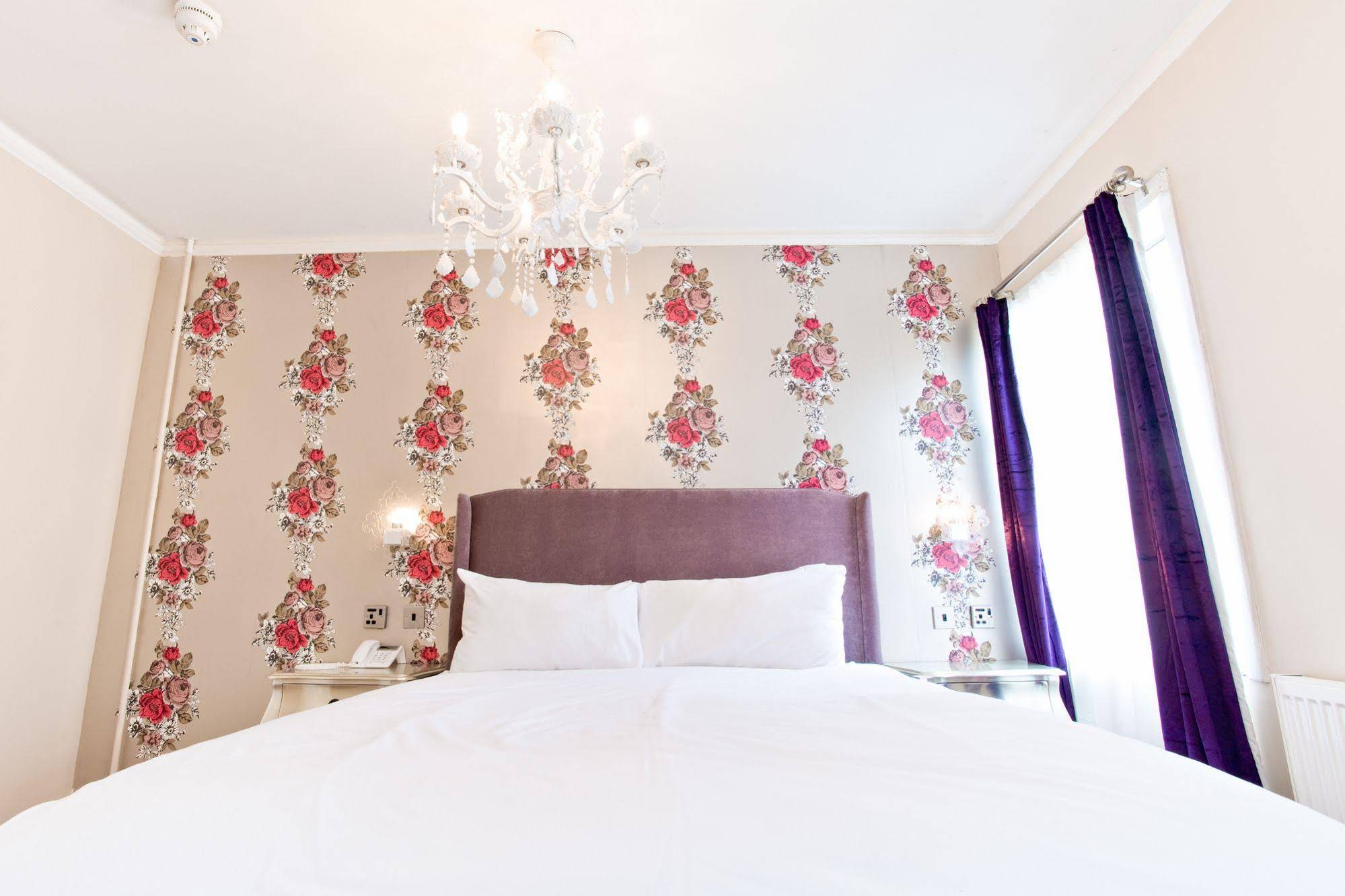 Fenners Hotel
