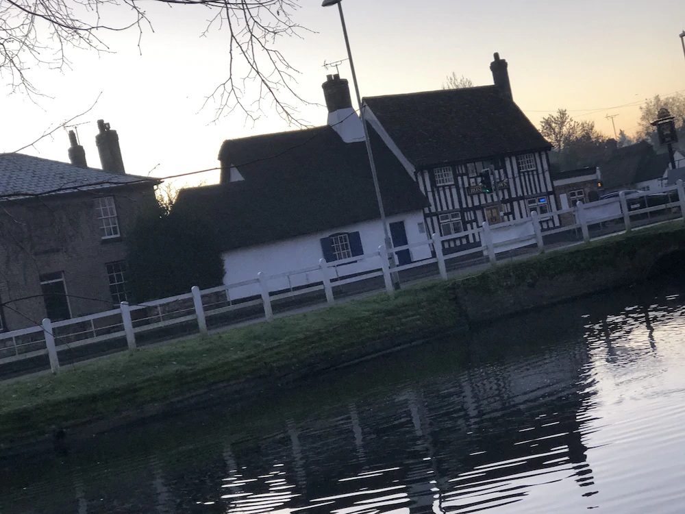 Rose & Crown