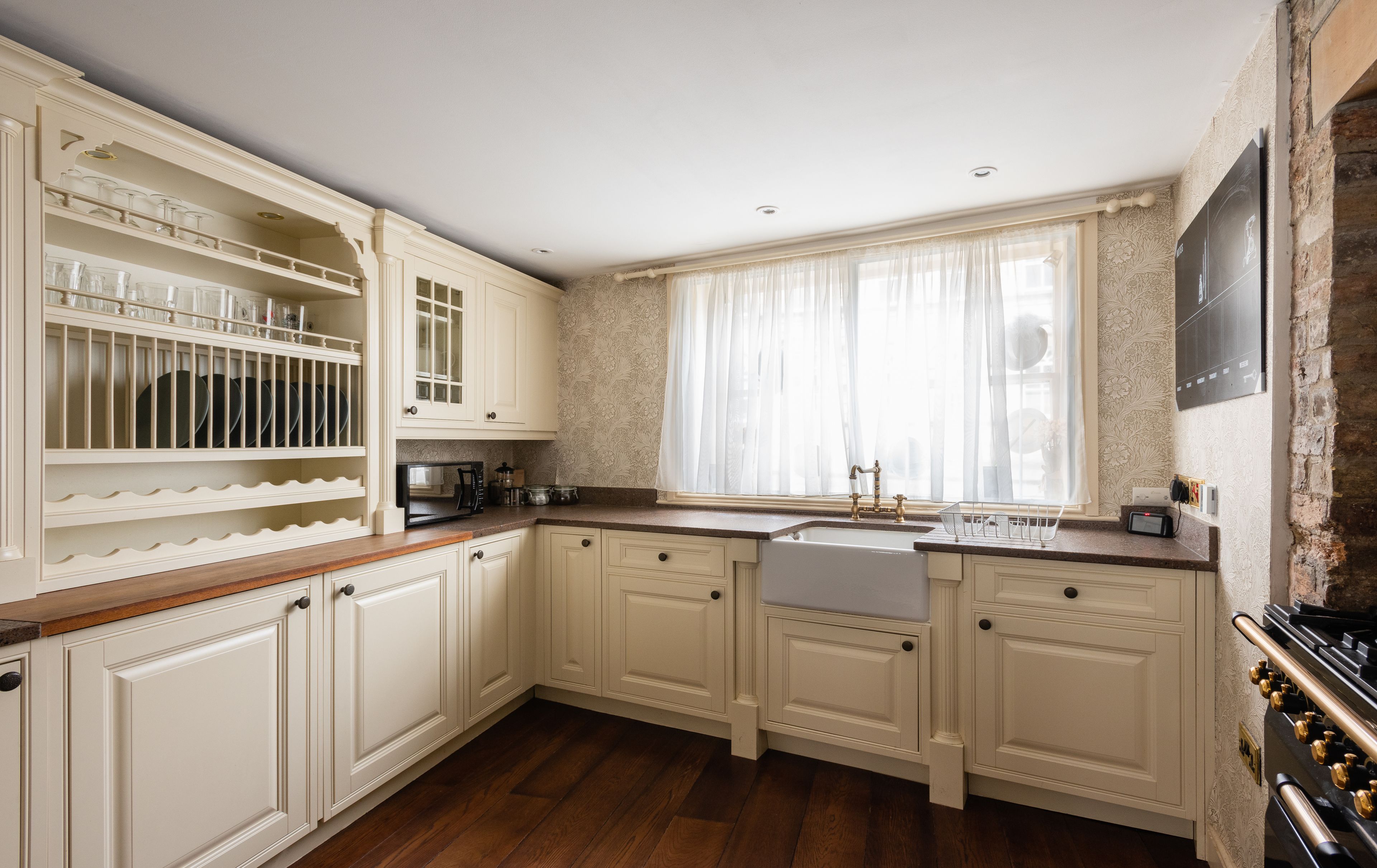 The Georgian Cottage Enchanting 3Bdr Cottage Surrounded by History