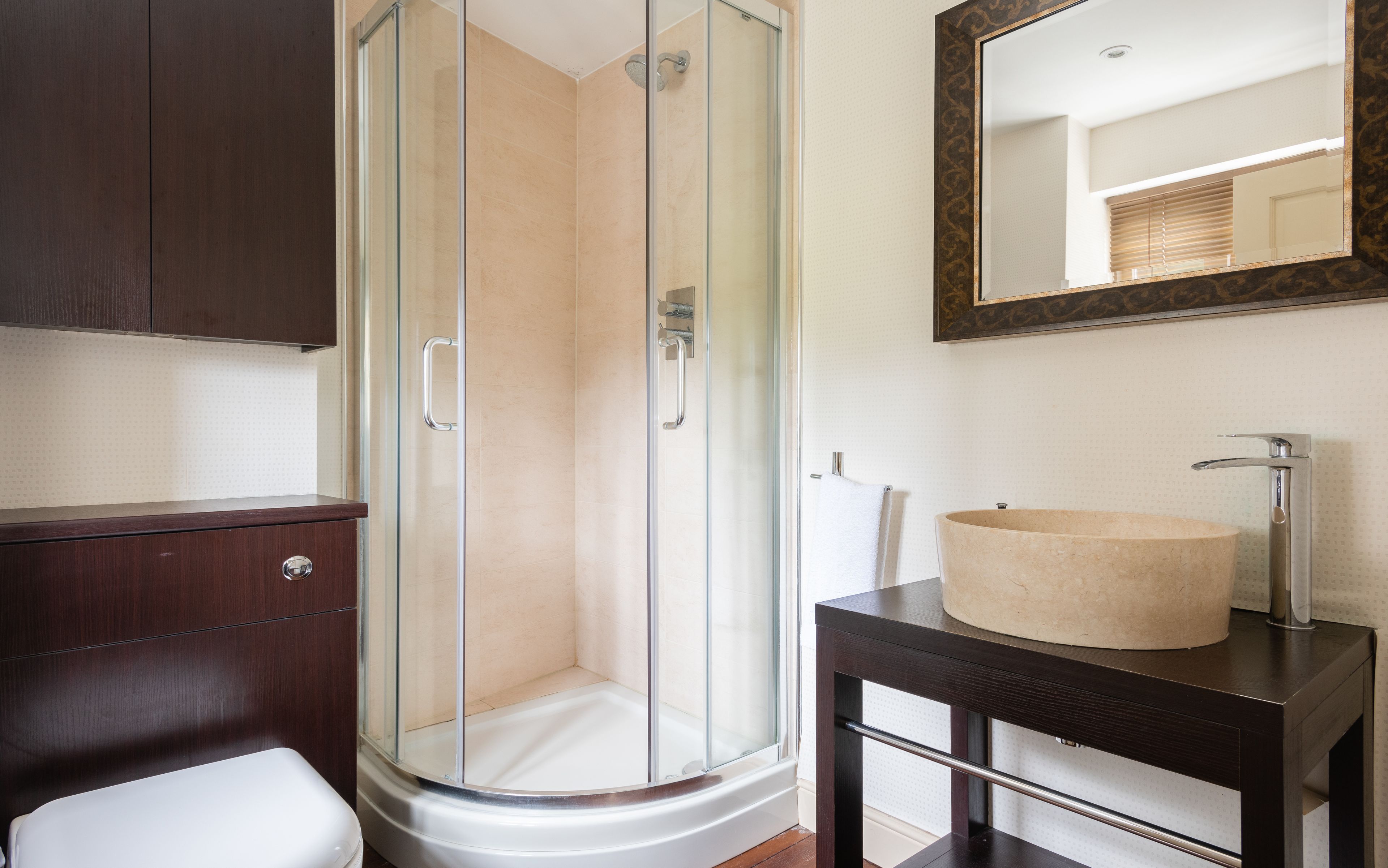 The Georgian Cottage Enchanting 3Bdr Cottage Surrounded by History