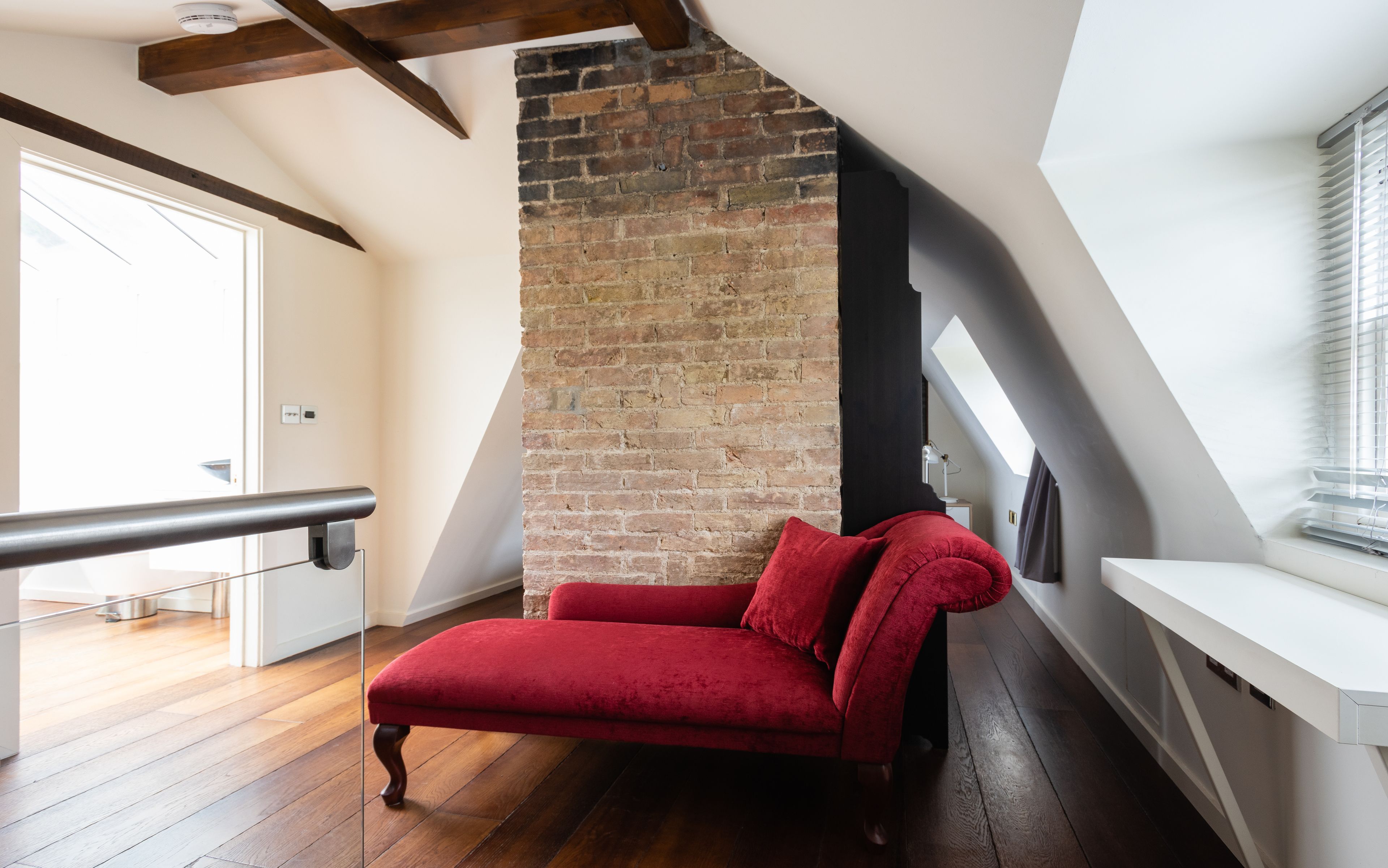 The Georgian Cottage Enchanting 3Bdr Cottage Surrounded by History