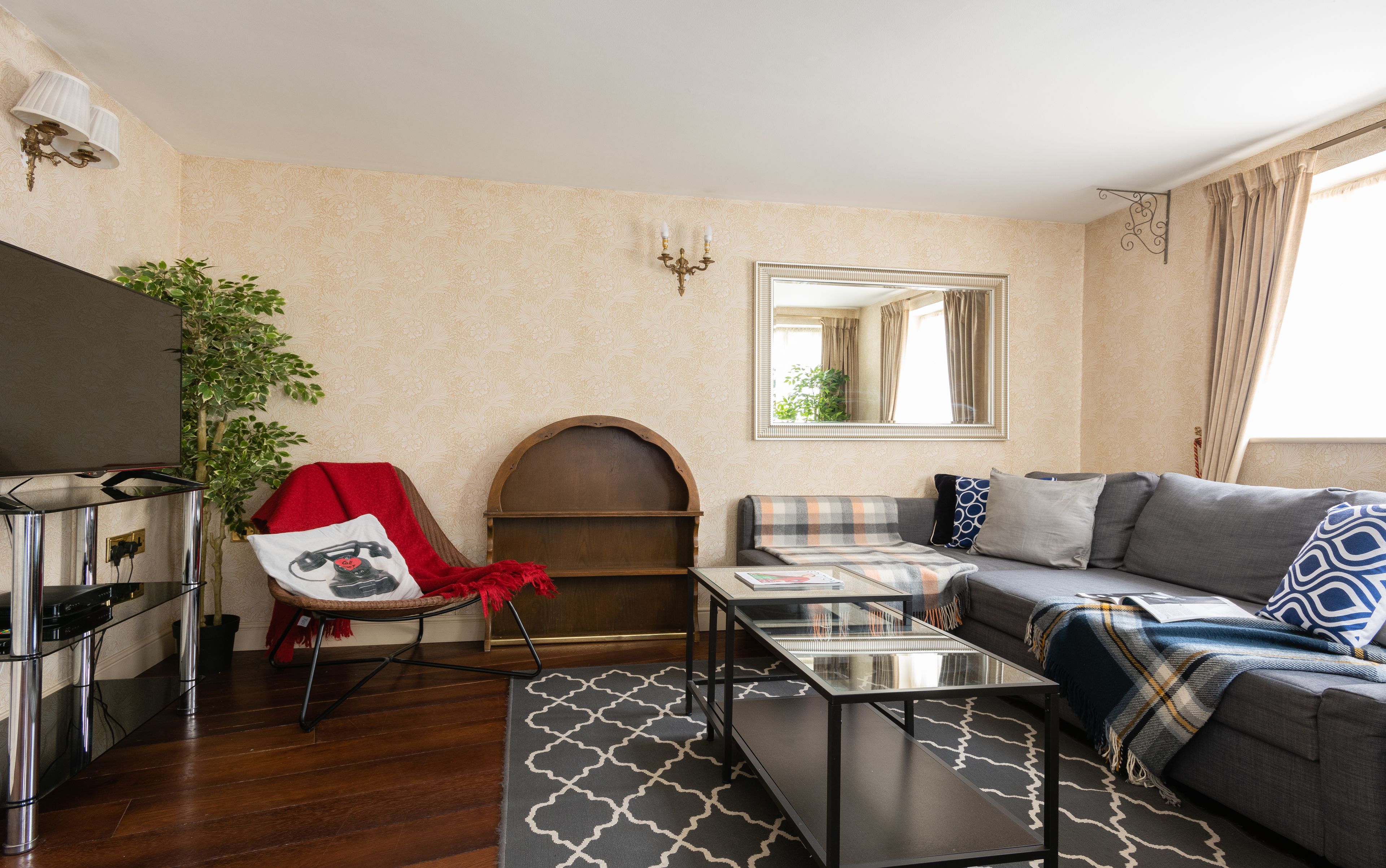 The Georgian Cottage Enchanting 3Bdr Cottage Surrounded by History