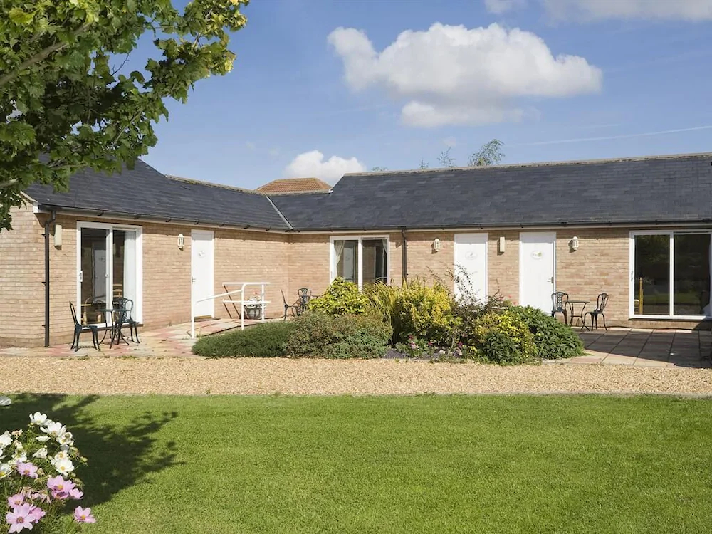 Wallis Farm House